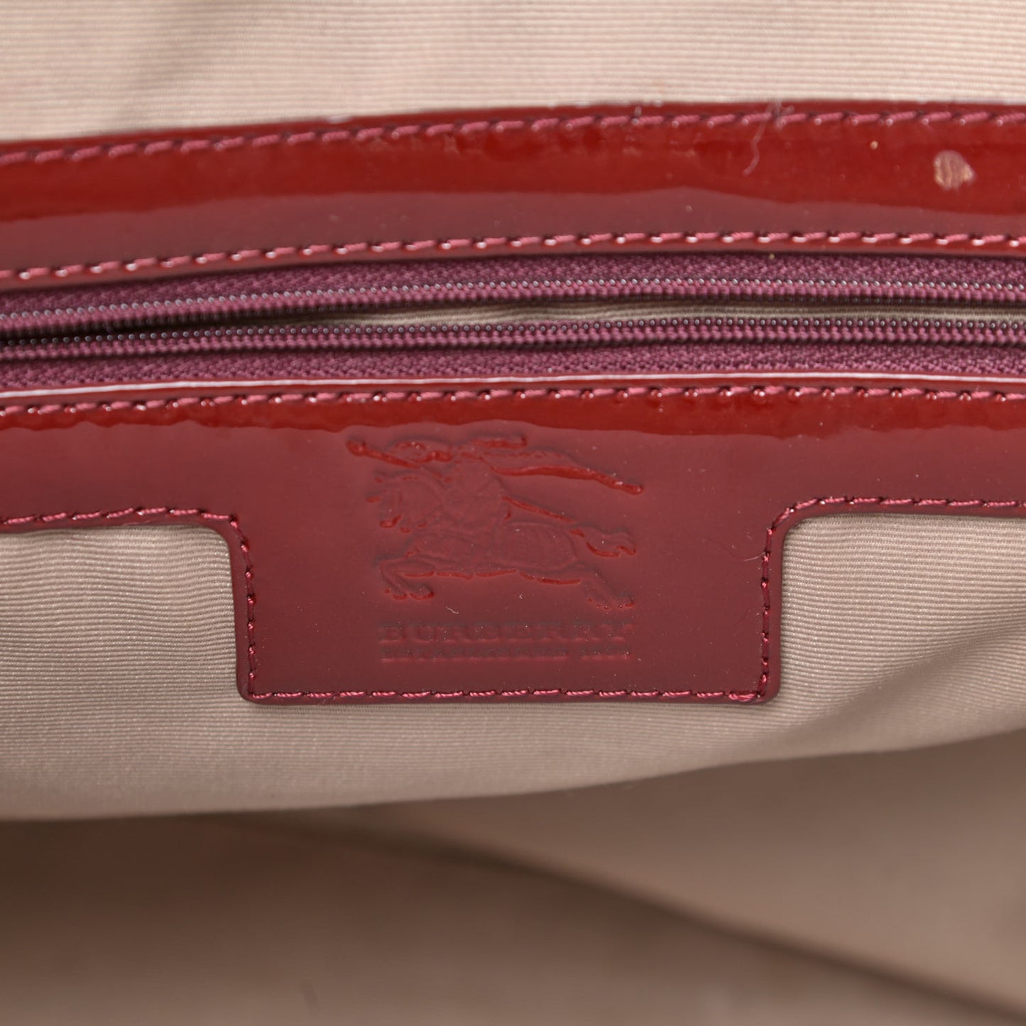 Supernova Check Drawstring Tote Berry Red