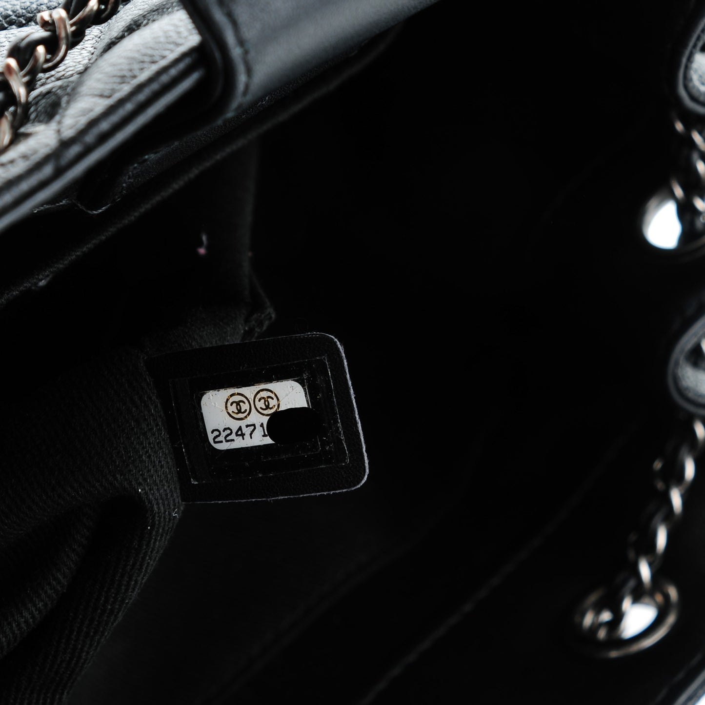 Caviar Quilted Small CC Bucket Bag Black