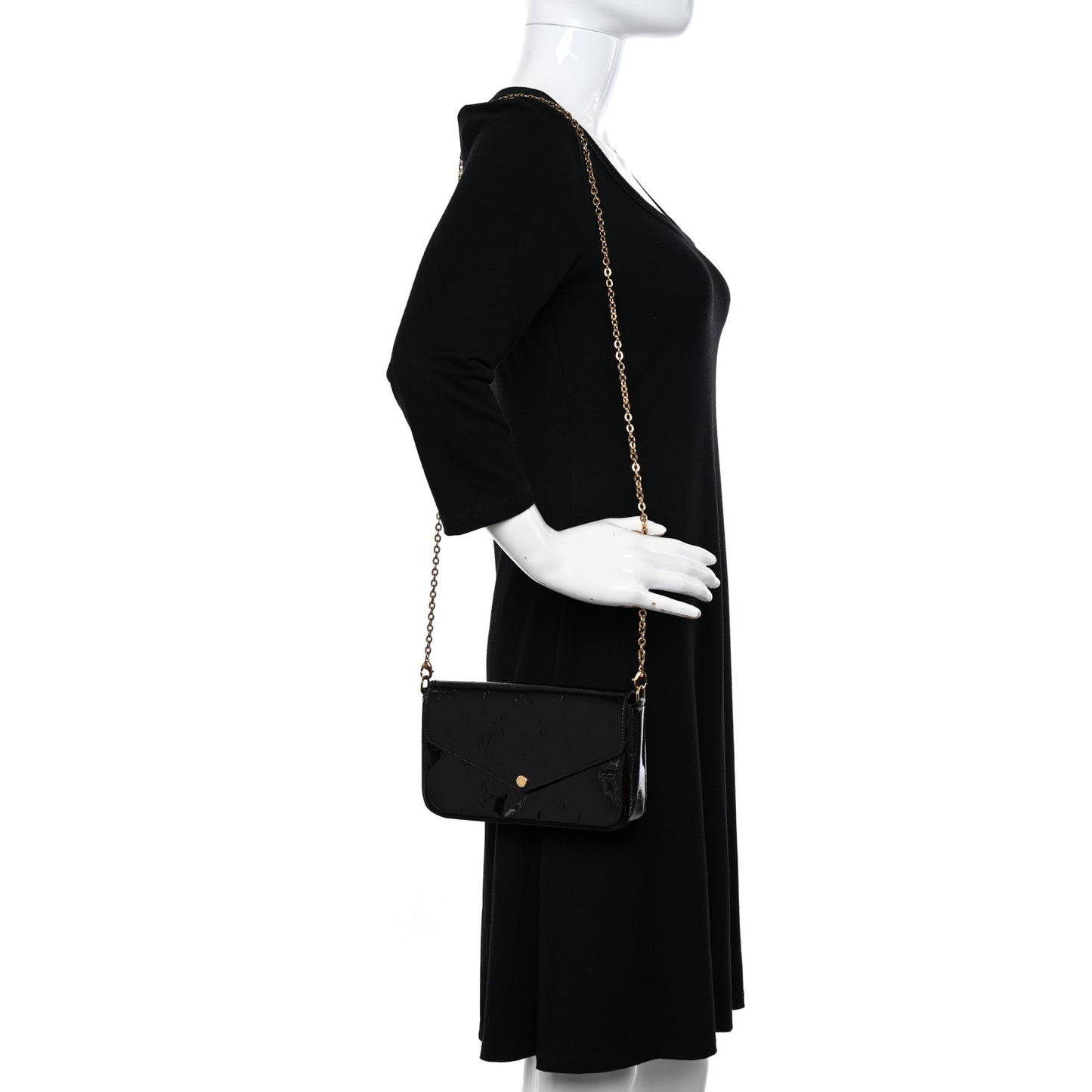 Vernis Pochette Felicie Chain Wallet Amarante