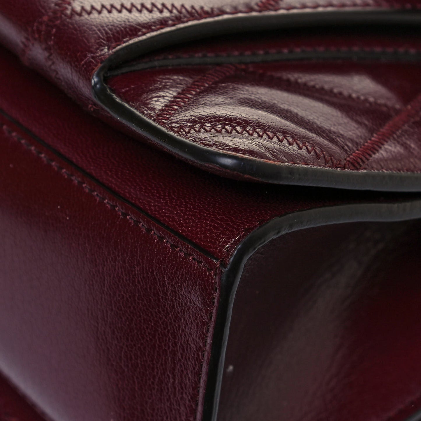 Goatskin Quilted Medium GV3 Shoulder Bag Aubergine