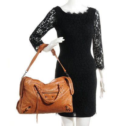 Balenciaga Chevre City Camel 2 of 15