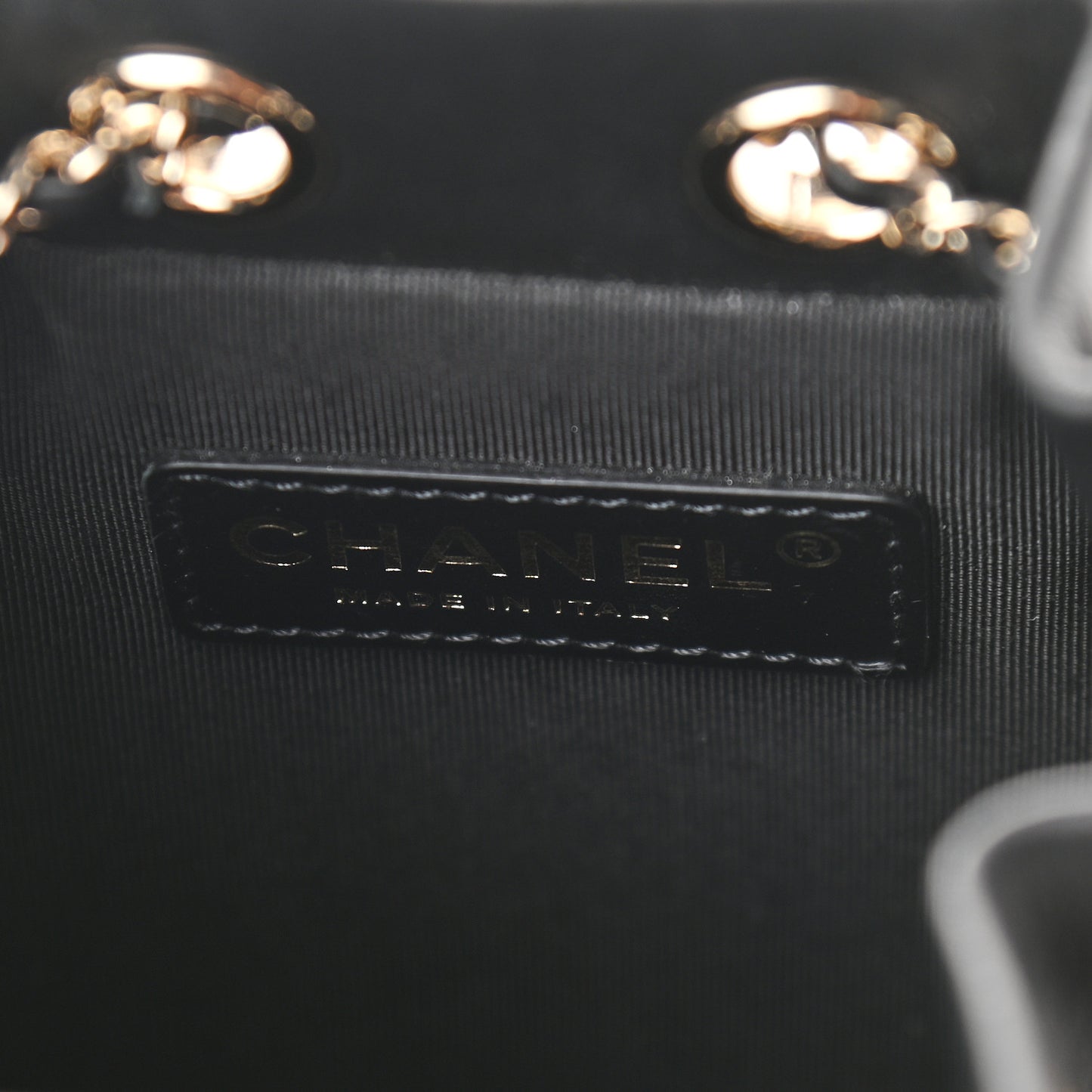 Calfskin Stitched Chain Bucket Bag Black