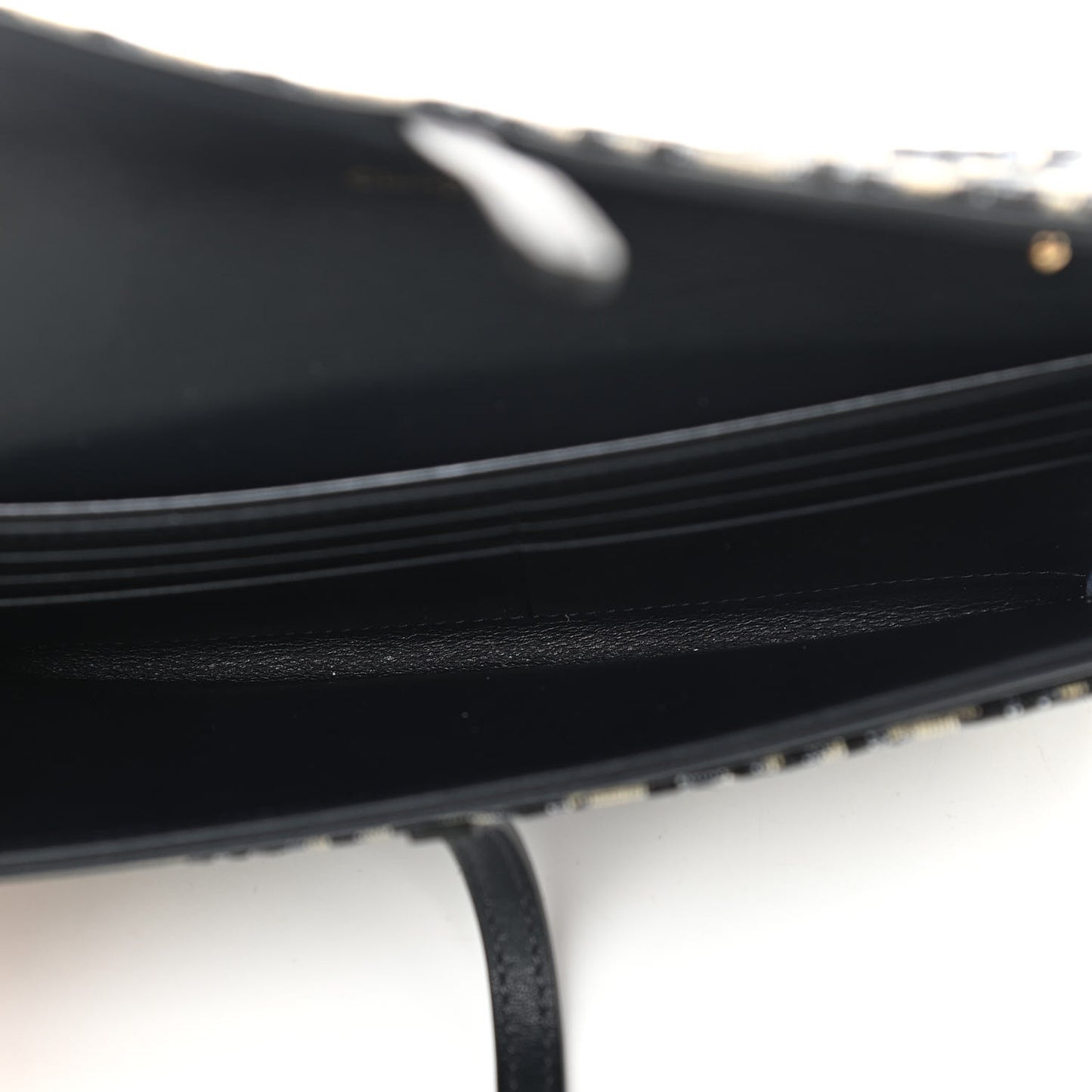 Oblique Saddle Chain Long Wallet Blue
