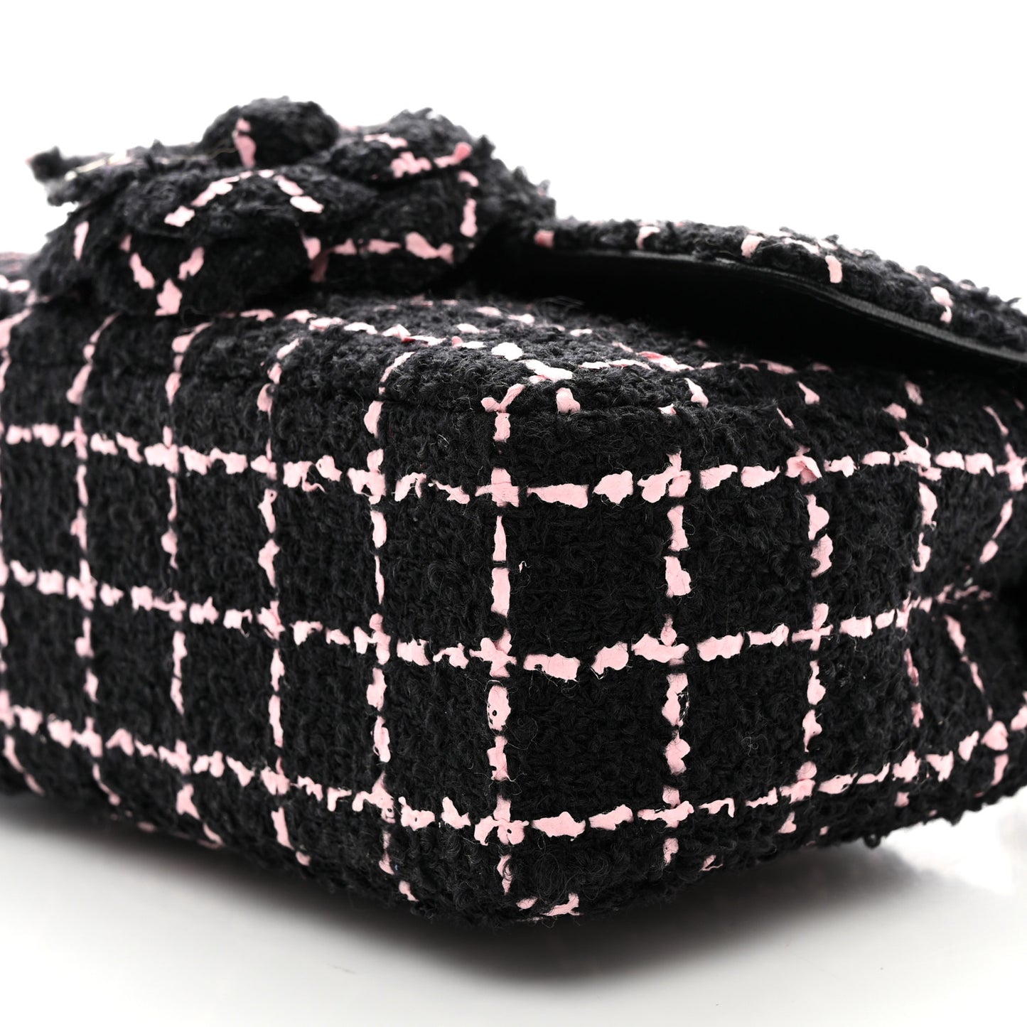 Tweed Quilted Small Camellia Flap Black Pink