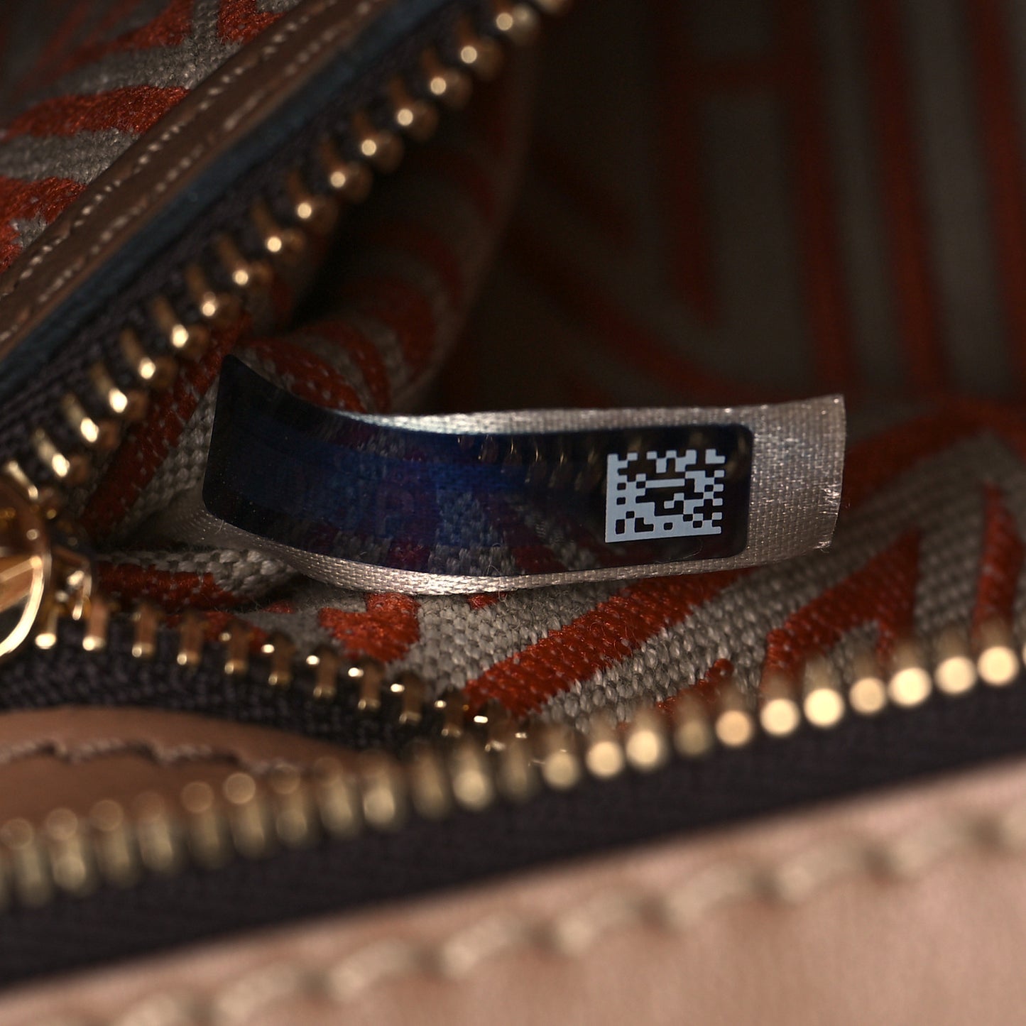 Calfskin Small Daria Cement Brown