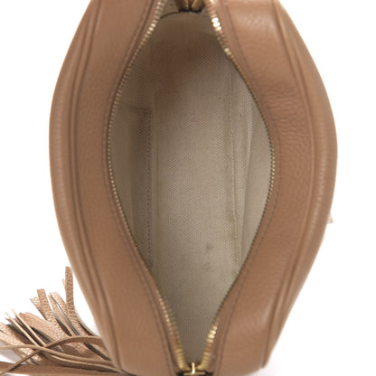 Gucci Pebbled Calfskin Small Soho Disco Bag Camelia 4 of 10