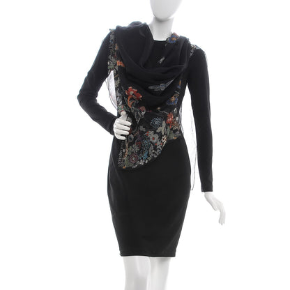 Alexander McQueen Silk Chiffon Wild Meadow Shawl Black 2 of 4