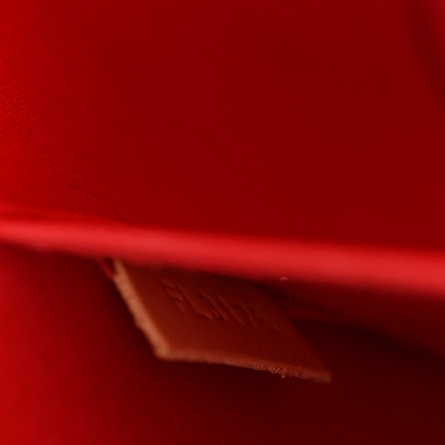 Louis Vuitton Vernis Alma BB Cherry 7 of 10