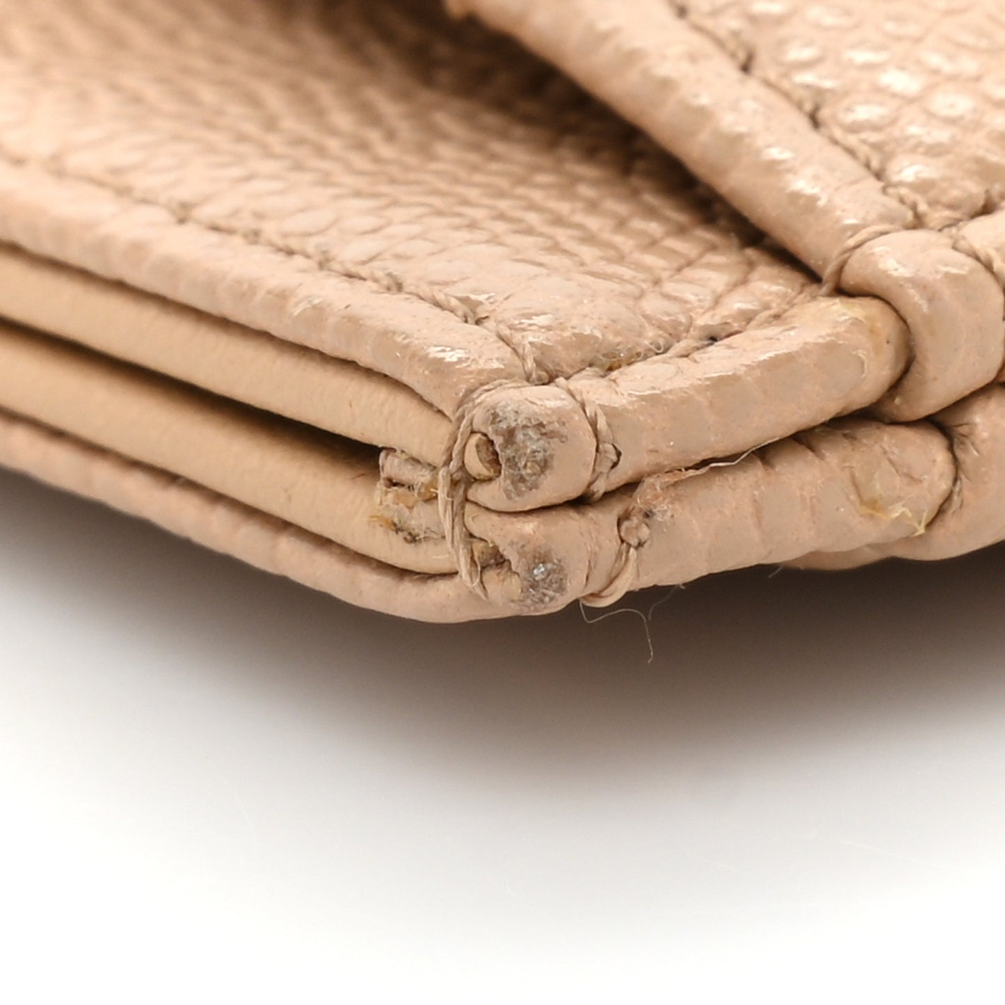 Caviar Quilted Card Holder Beige