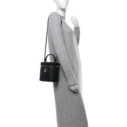 Chanel Lambskin Quilted Trendy Vanity Case Black 2 of 11