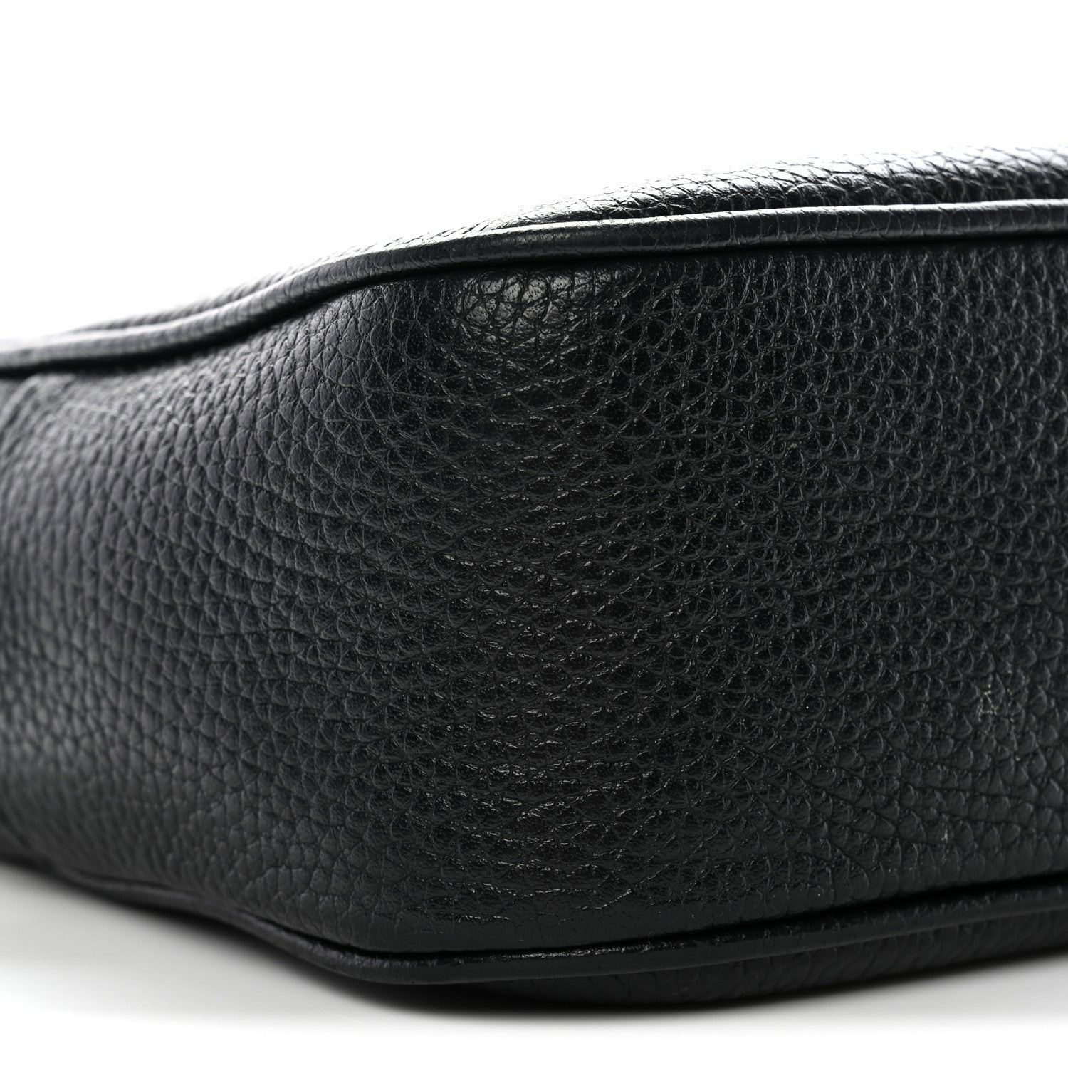 Gucci Pebbled Calfskin Small Soho Disco Bag Black 9 of 15