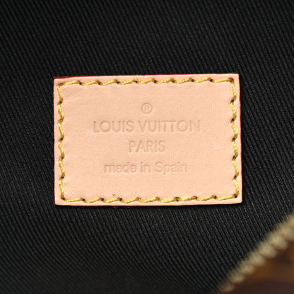 Louis Vuitton Monogram Bumbag 6 of 8