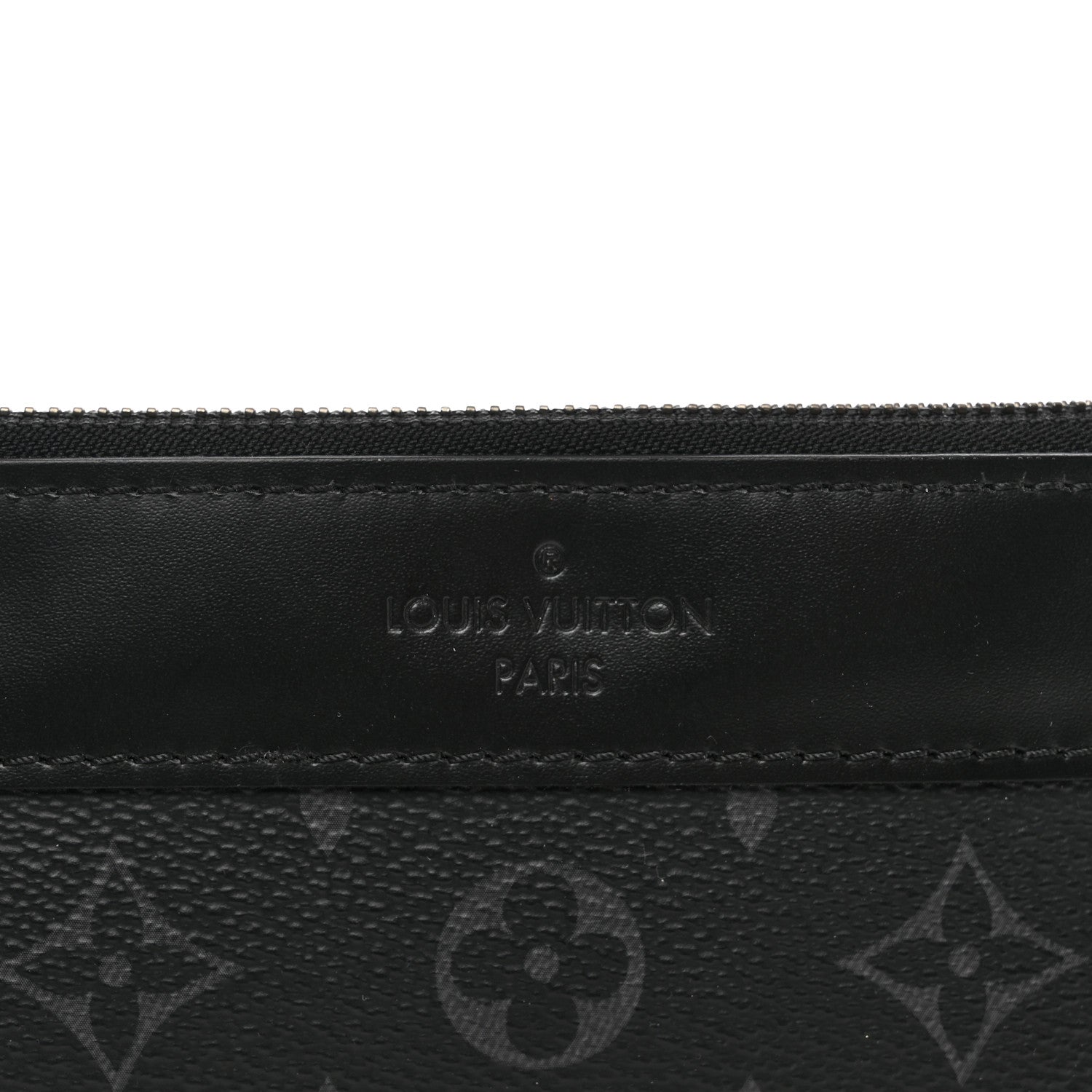 Louis Vuitton Monogram Eclipse Discovery Pochette GM 7 of 7