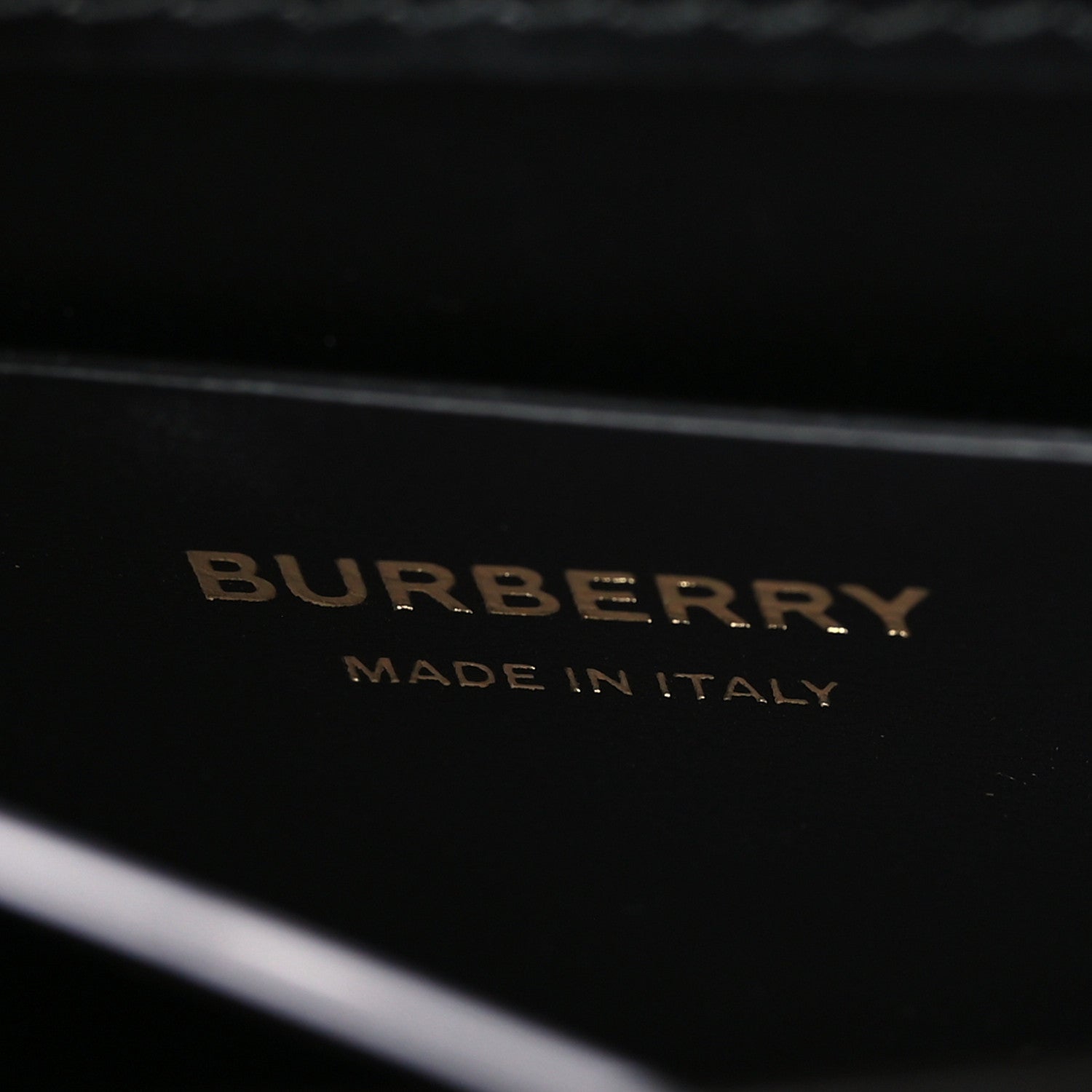 Burberry Calfskin Small Elizabeth Bag Black 6 of 8