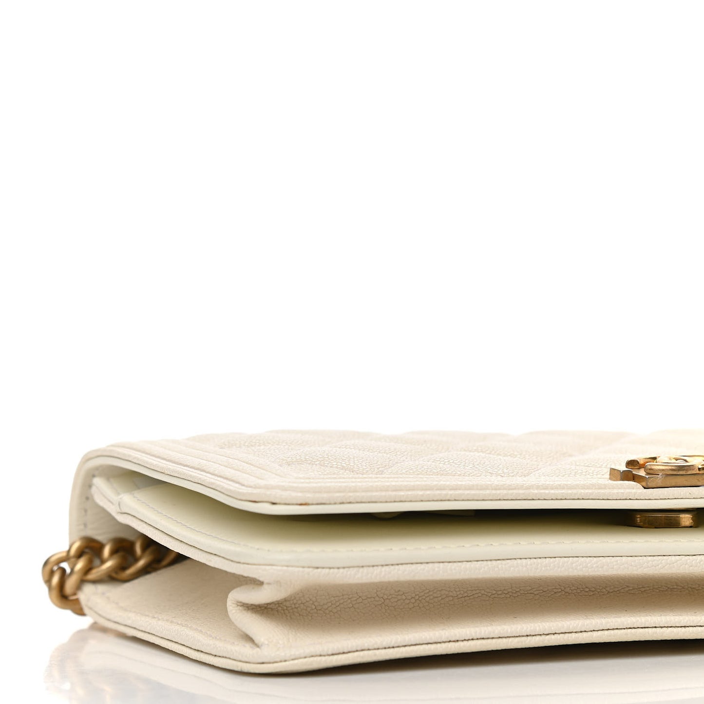 Caviar Quilted Boy Wallet On Chain WOC White
