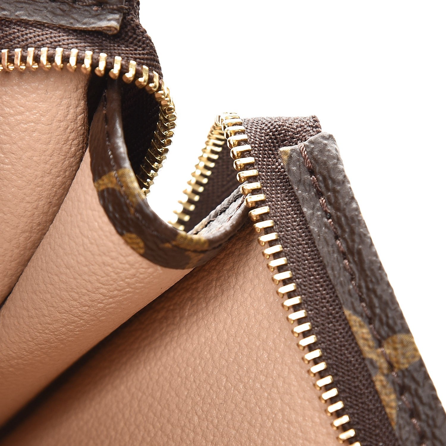 Louis Vuitton Monogram Toiletry Pouch 19 7 of 7