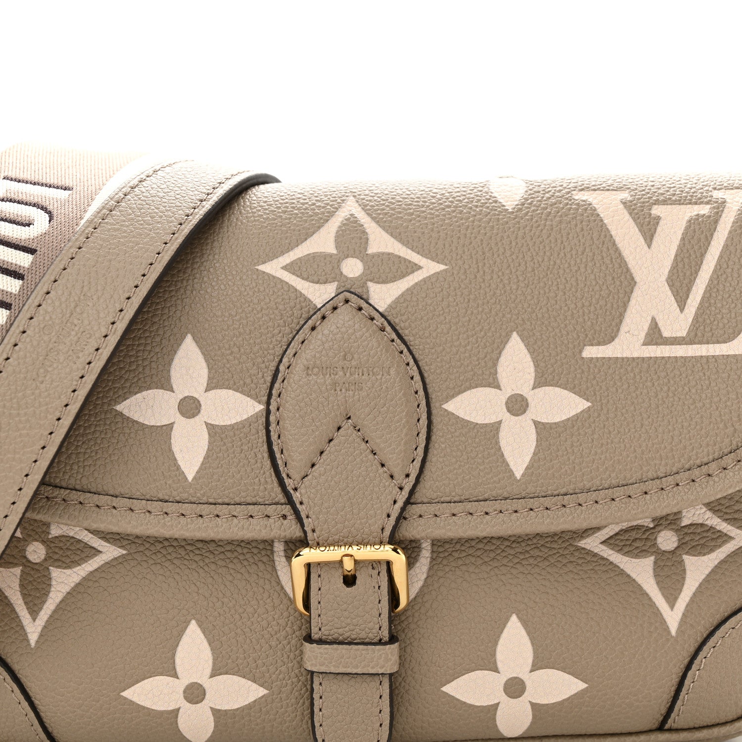 Louis Vuitton Empreinte Monogram Giant Diane Tourterelle Creme 7 of 9