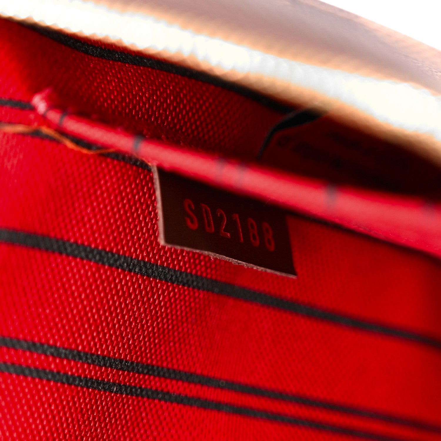 Louis Vuitton Damier Ebene Neo Neverfull MM 14 of 20