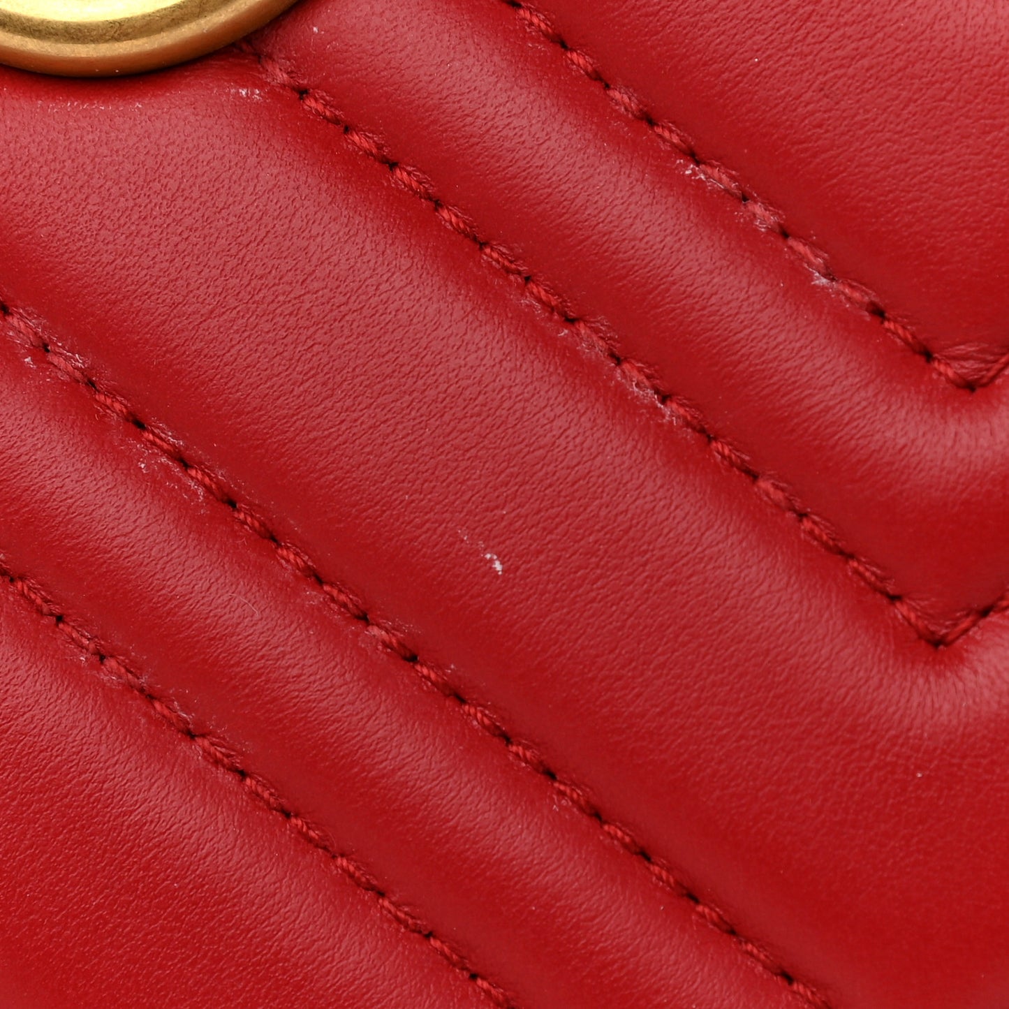 Calfskin Matelasse Medium GG Marmont Tote Hibiscus Red