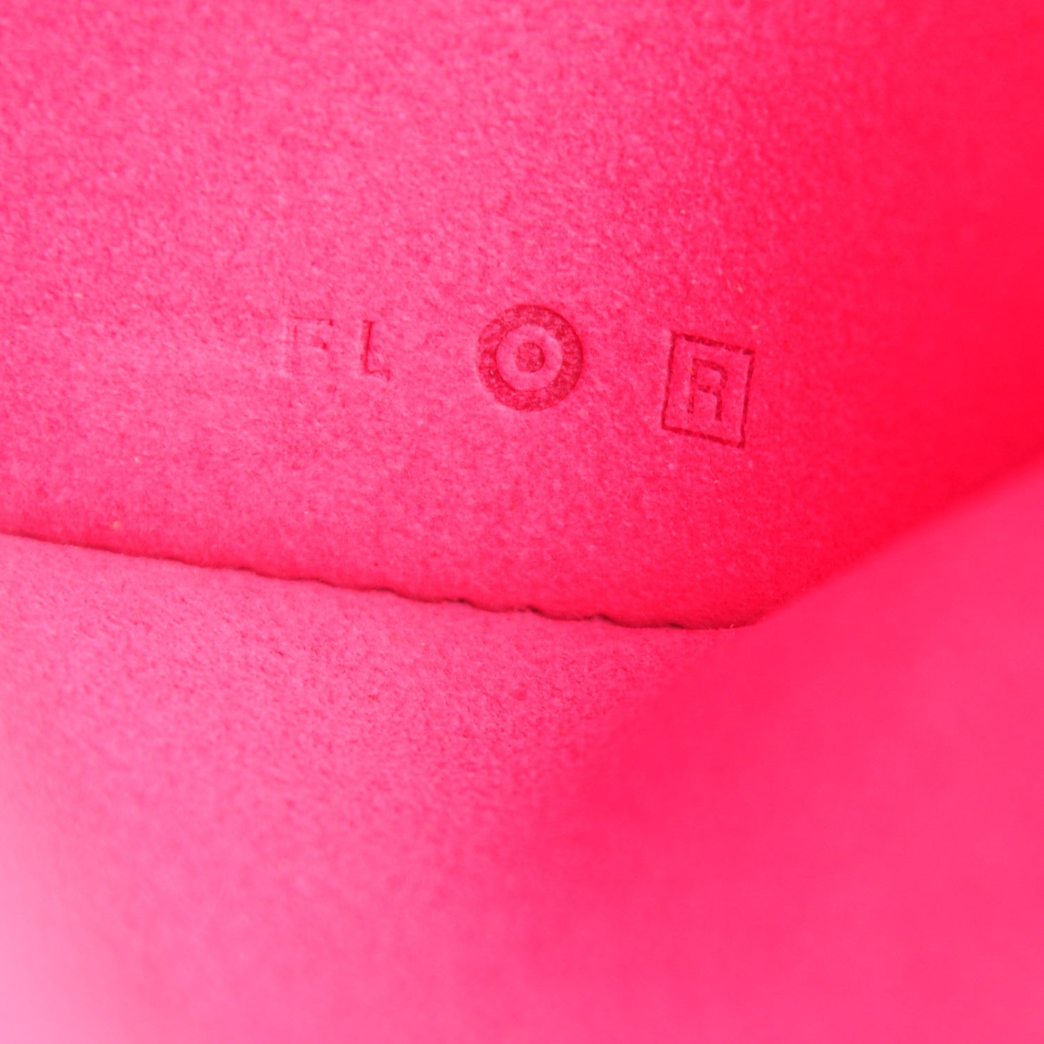 Hermes Chevre Mysore Tarmac PM Passport Holder Rose Tyrien 6 of 7