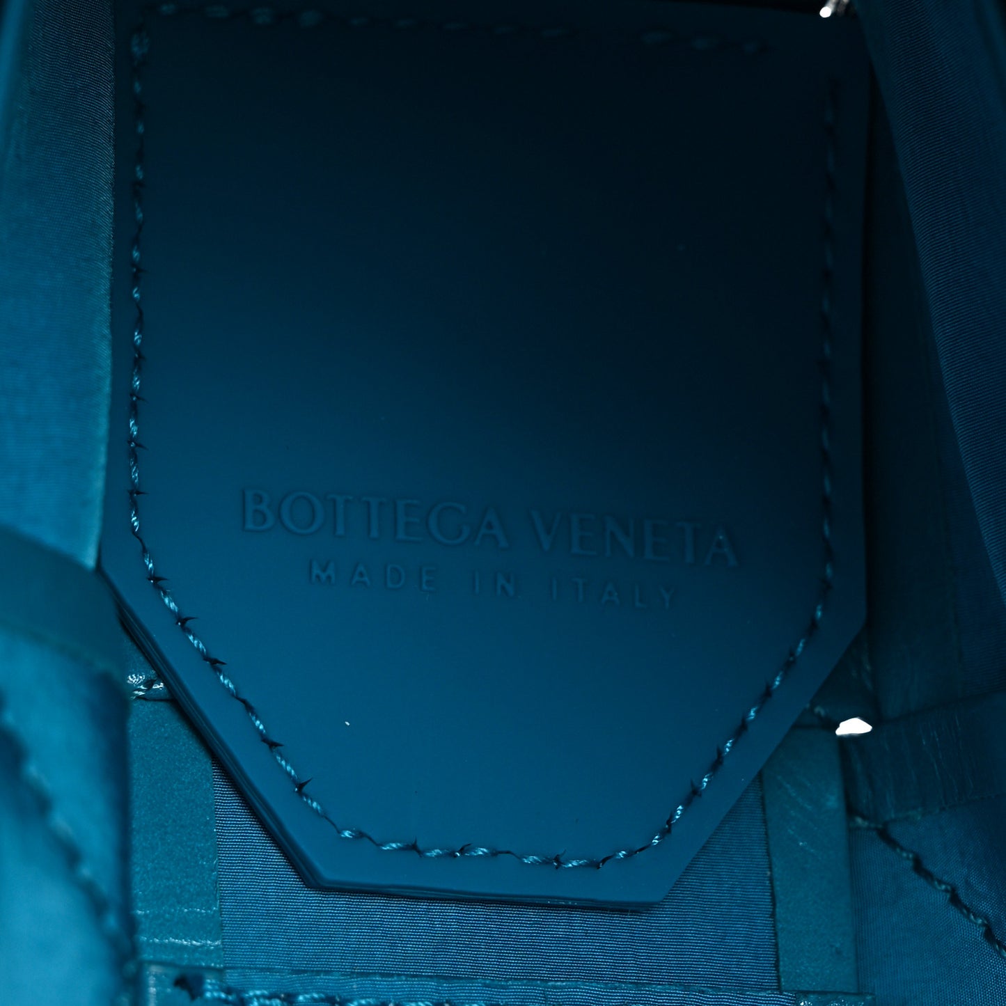 Paper Calfskin Maxi Intreccio Cassette Crossbody Bag Blaster