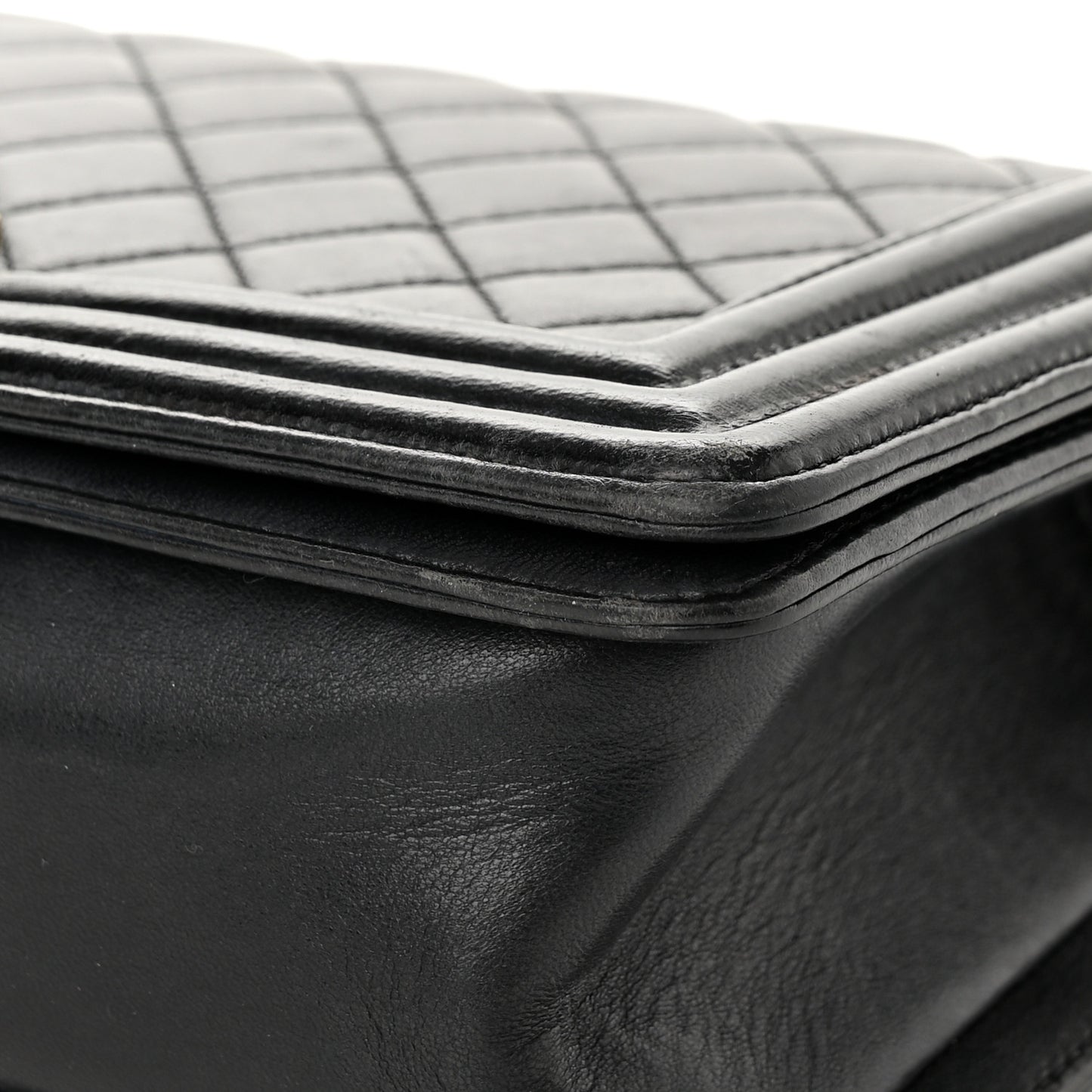 Calfskin Quilted Medium Boy Flap Black