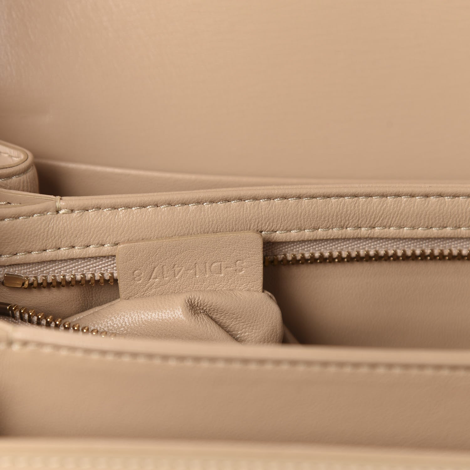 Celine Shiny Calfskin Medium Triomphe Nude 10 of 12