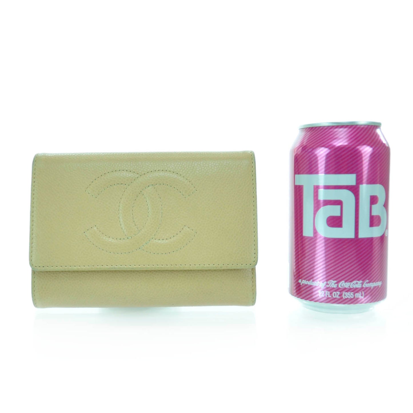 Caviar CC Flap Wallet Beige