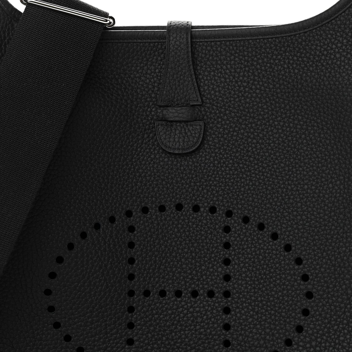 Taurillon Clemence Evelyne III PM Black