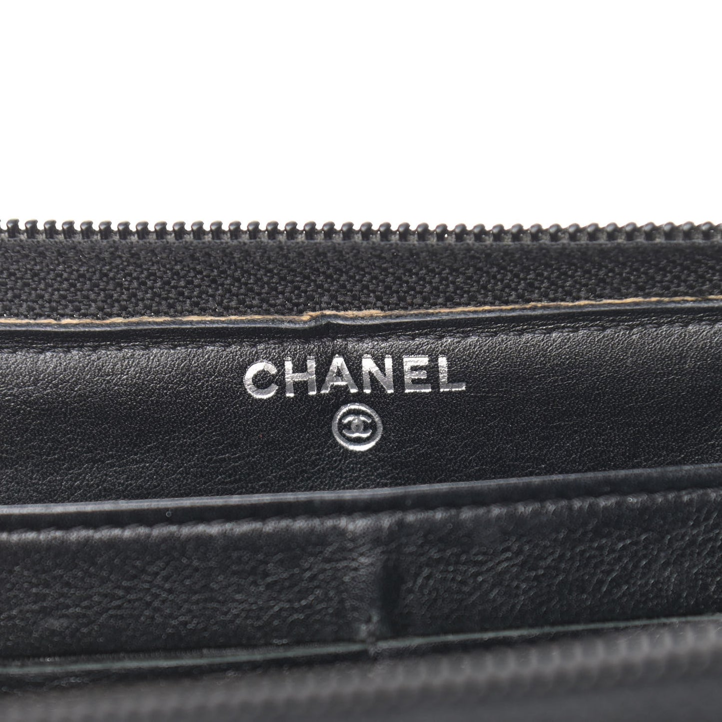 Patent Large Gusset CC Zip Wallet Black
