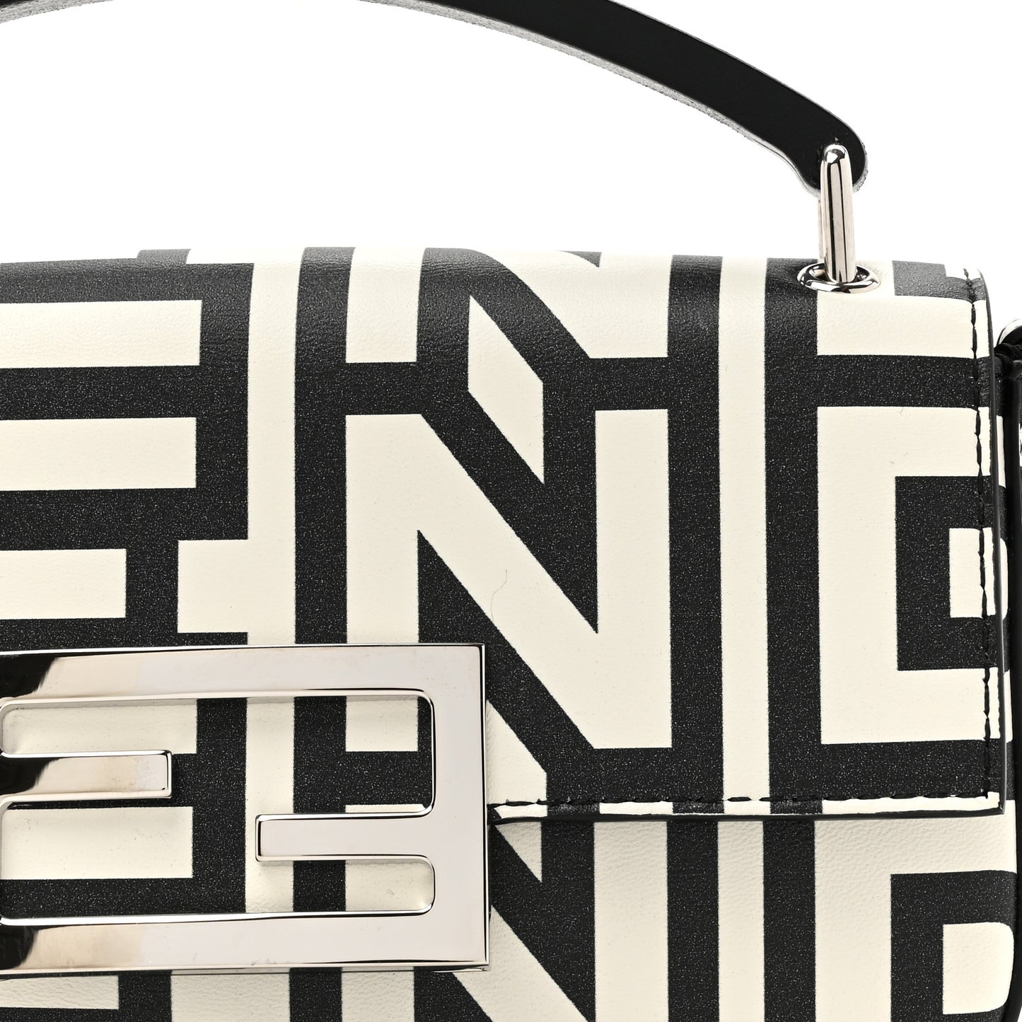 X MARC JACOBS Nappa Vitello King Logo Print Phone Baguette White Black