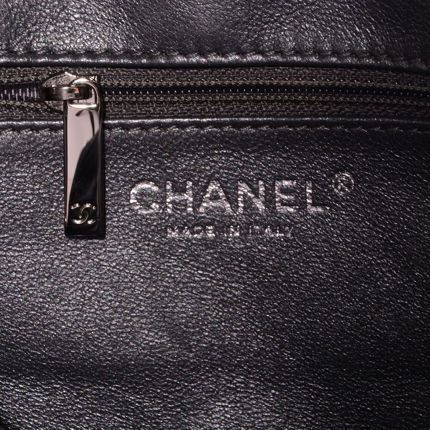 Metallic Aged Calfskin Quilted Medium Reissue Camera Case Dark Silver