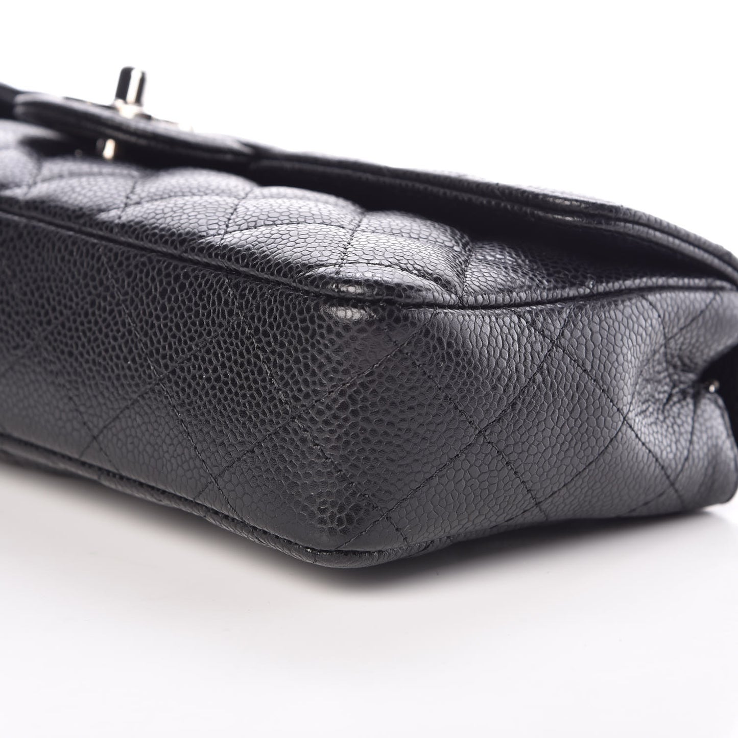 Caviar Quilted East West Flap Black