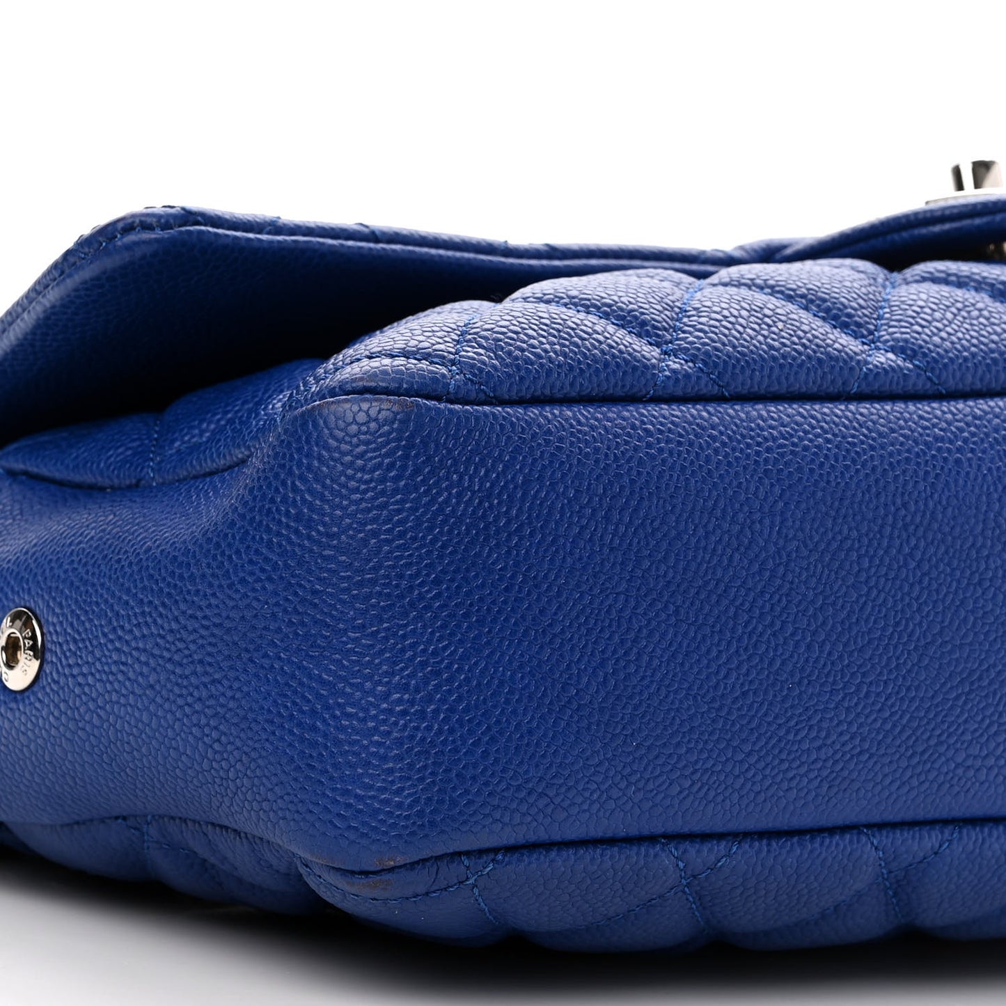 Caviar Quilted Jumbo Easy Flap Blue