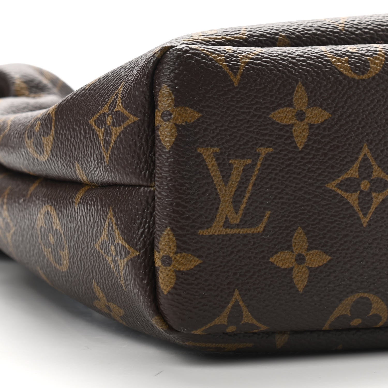 Louis Vuitton Monogram Pouch Noe Fuchsia 8 of 11