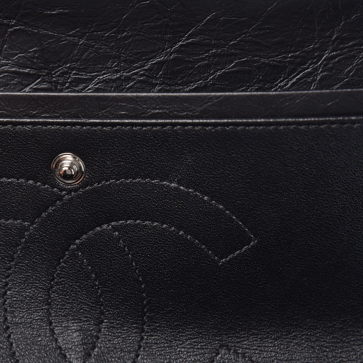 Aged Calfskin Chevron Quilted 2.55 Reissue 226 So Black