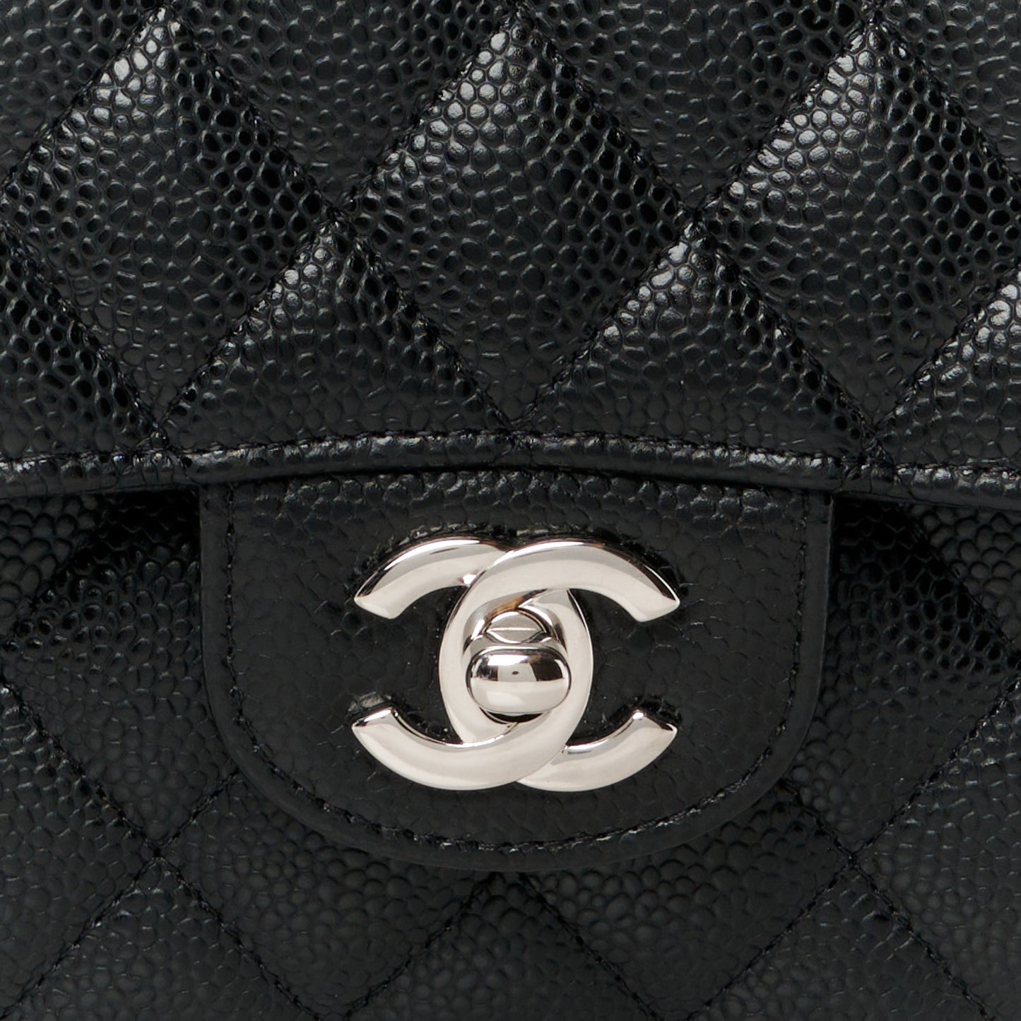 Caviar Quilted Medium Double Flap Black