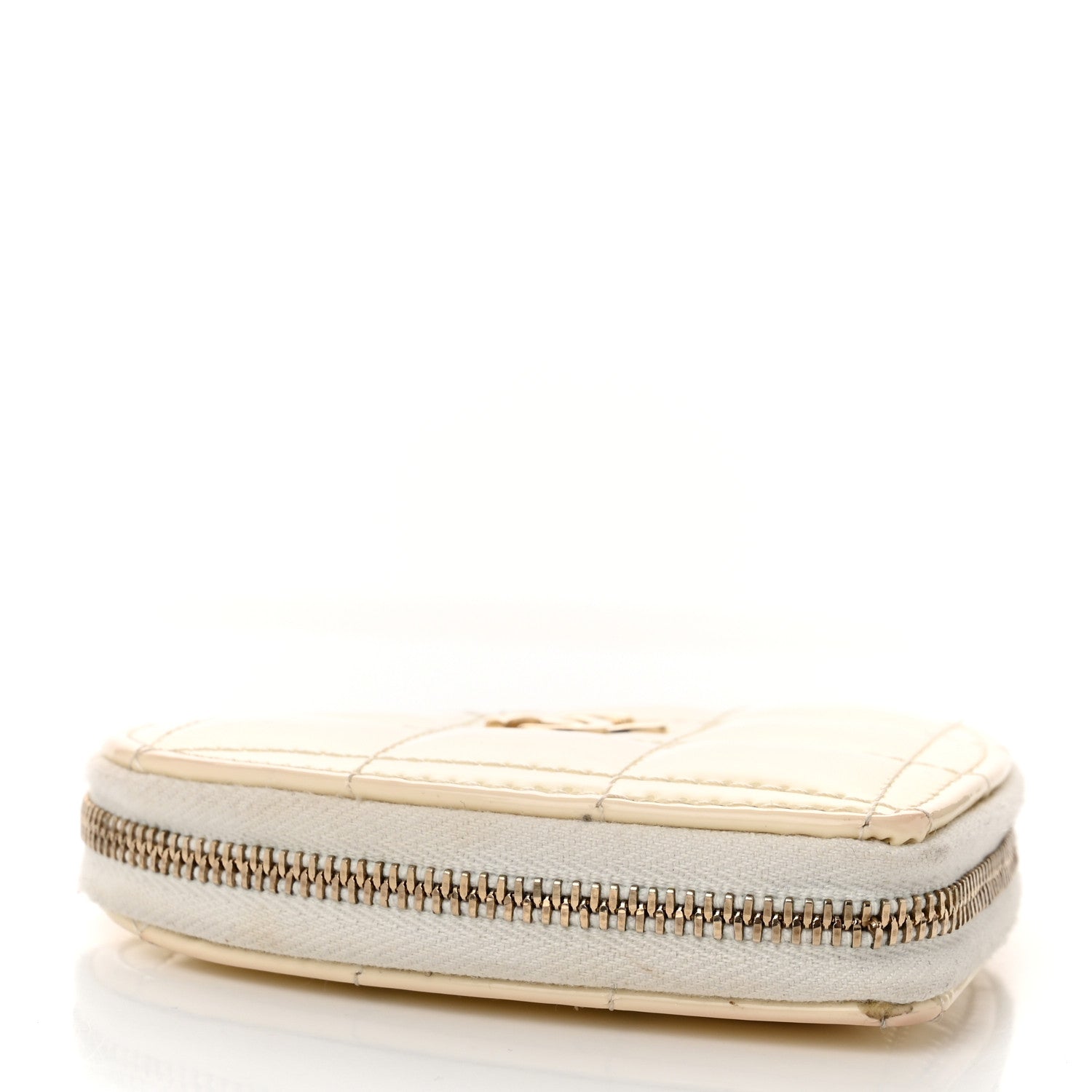 Chanel Patent Calfskin Resin Quilted CC Heart Clutch With Chain Black 7 of 18