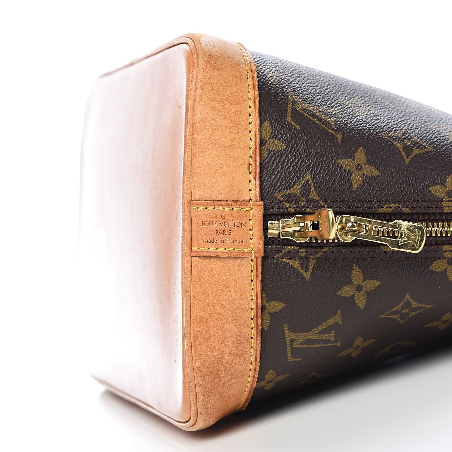 Louis Vuitton Monogram Alma PM 22 of 24