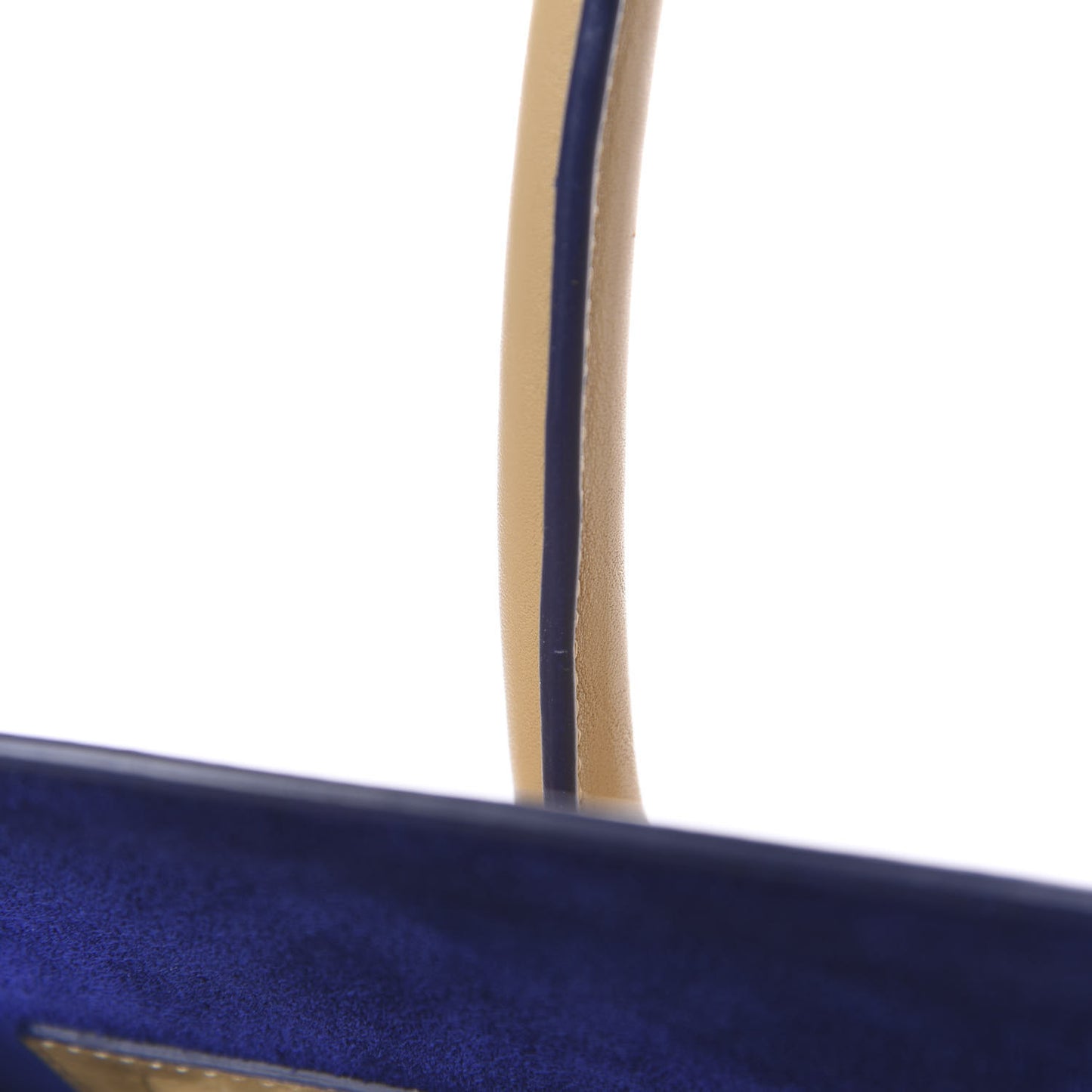 Smooth Calfskin Medium Phantom Luggage Sand
