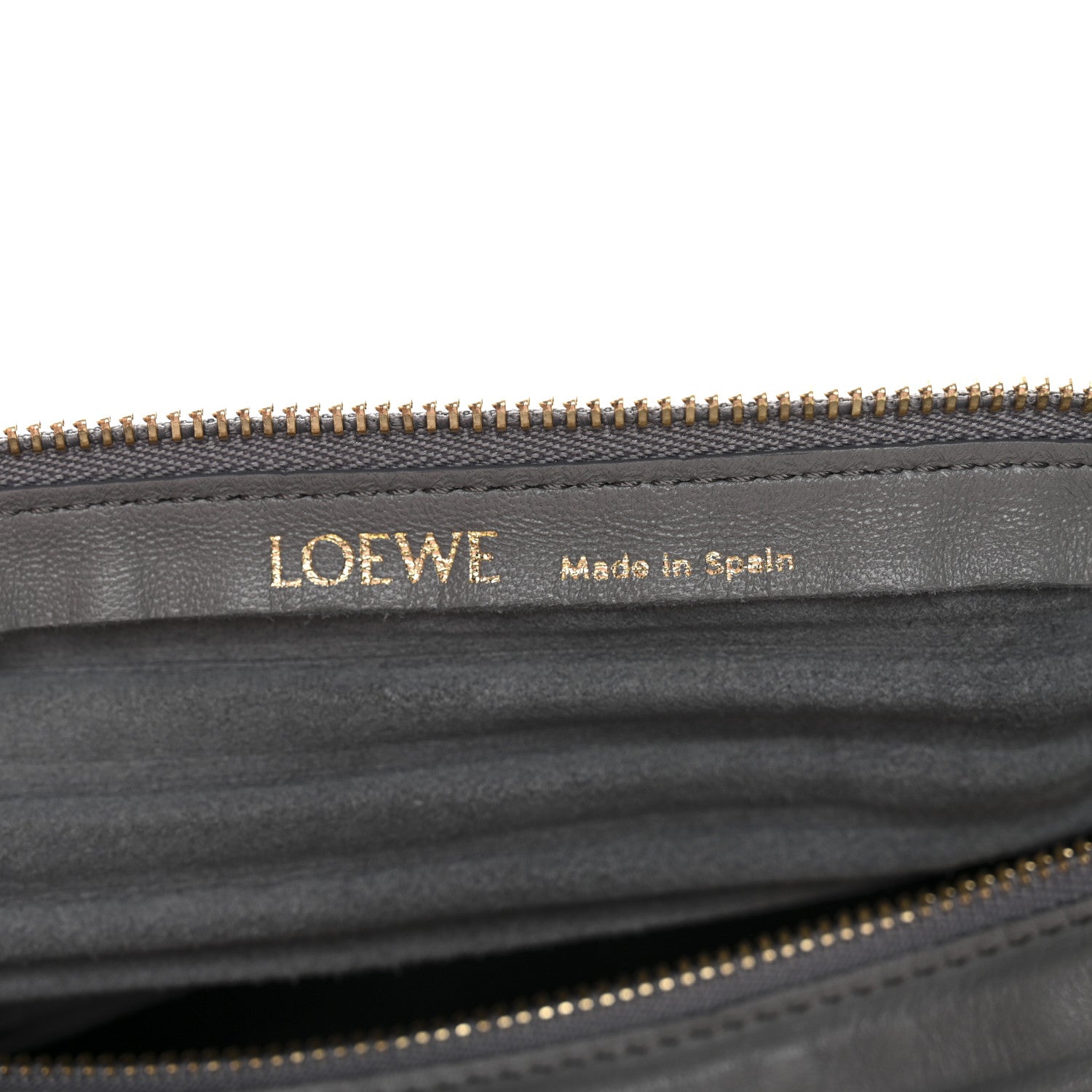 Loewe Lambskin Pleated Bracelet Pouch shoulder Bag Asphalt Grey 6 of 9