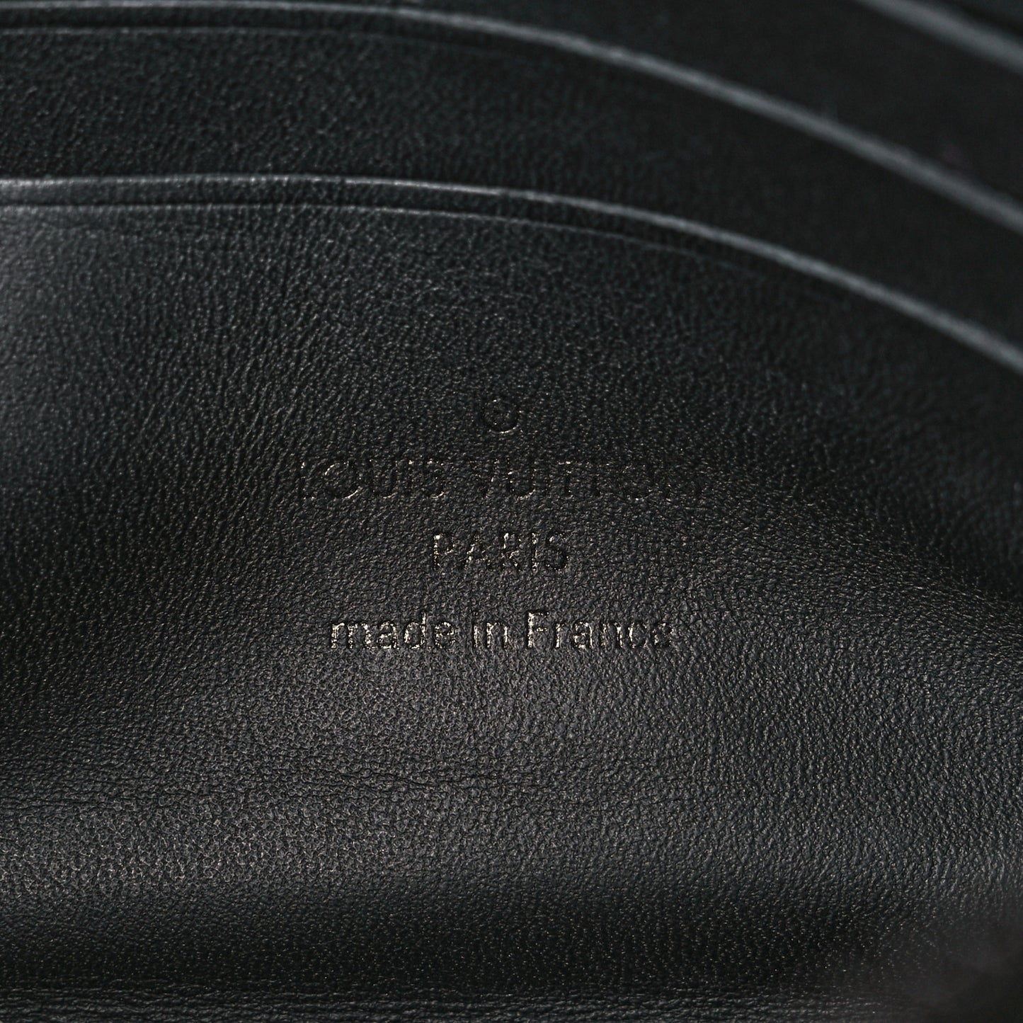 Calfskin Monogram Shadow Discovery Pochette PM Black