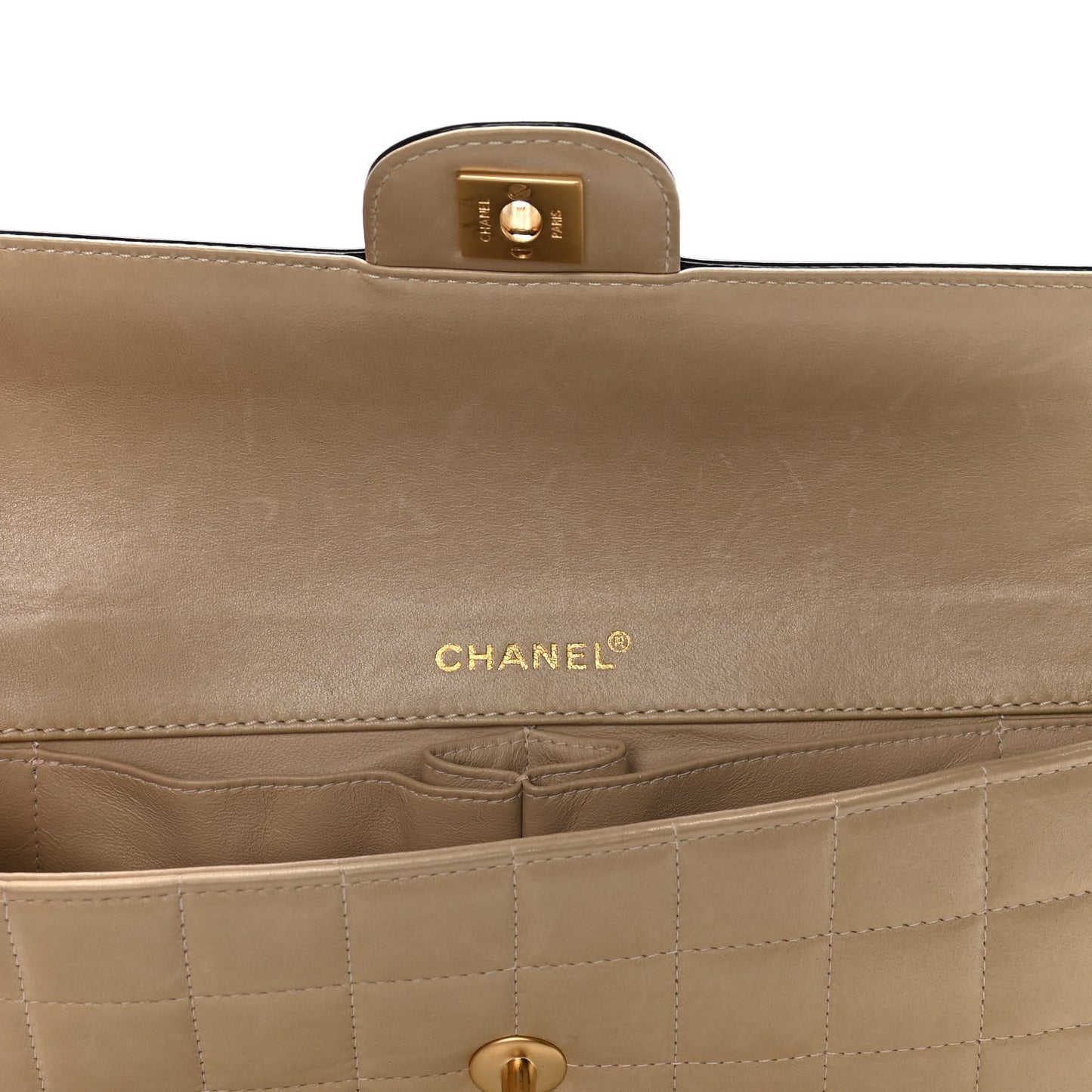 Lambskin Patent East West Chocolate Bar Flap Beige