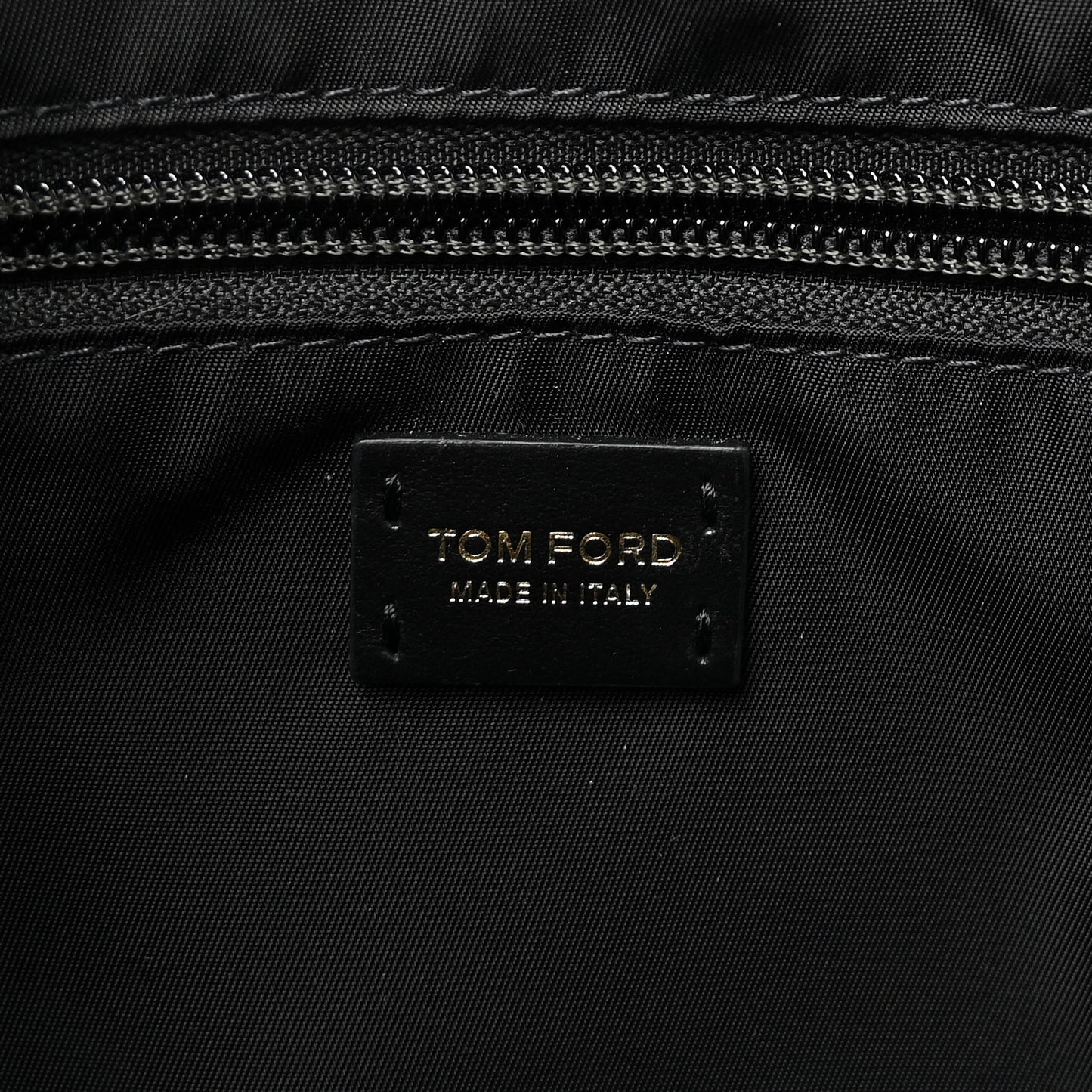 Nylon Pouch With Chain Black