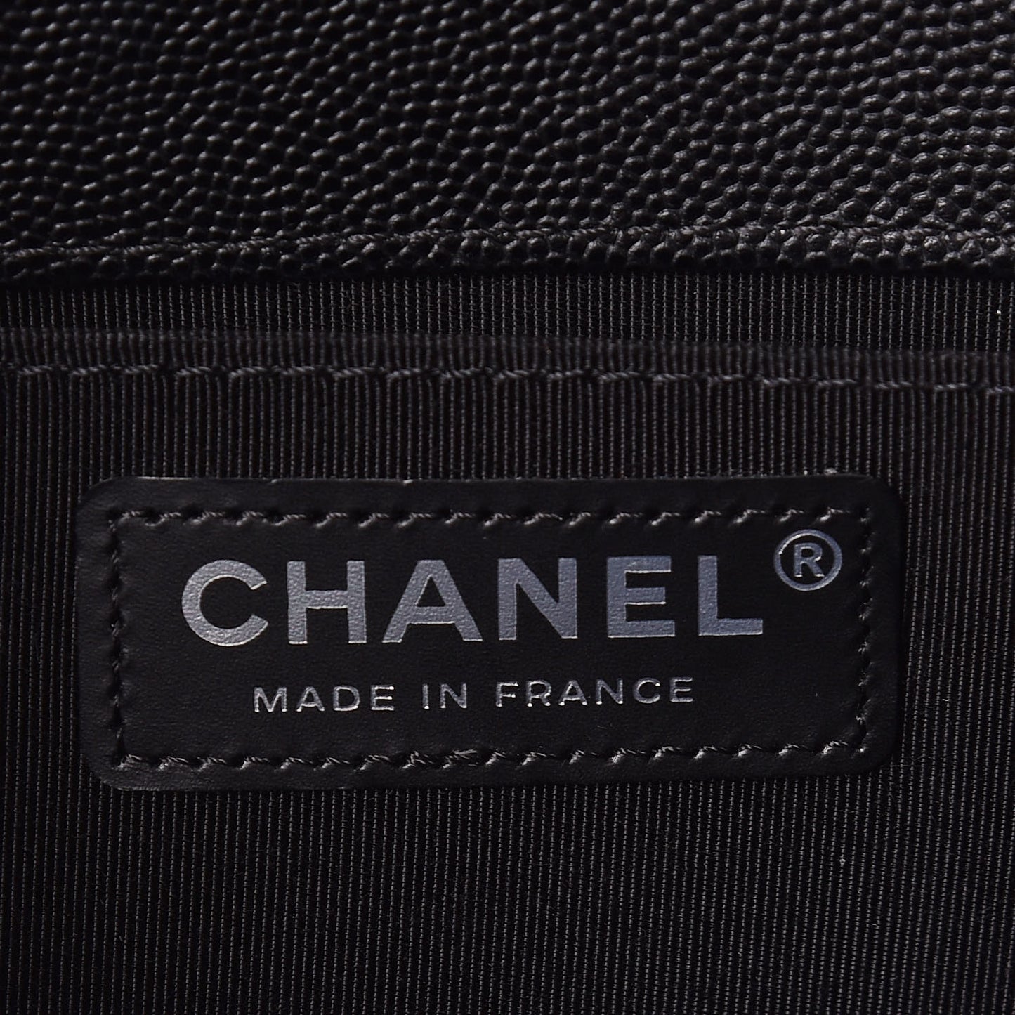 Caviar Quilted Medium Boy Flap Black