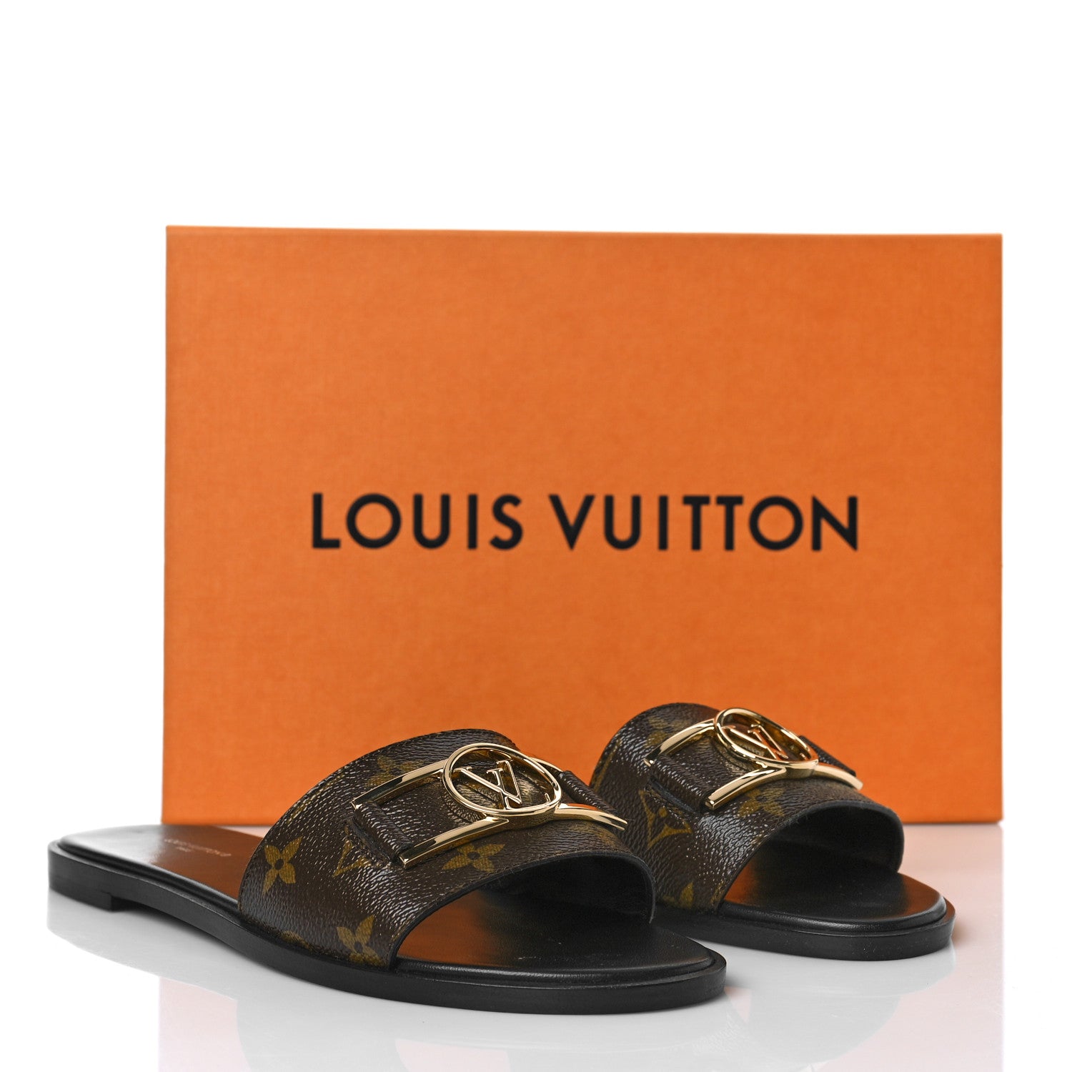 Louis Vuitton Patent Monogram Lock It Flat Mule 39.5 9 of 9