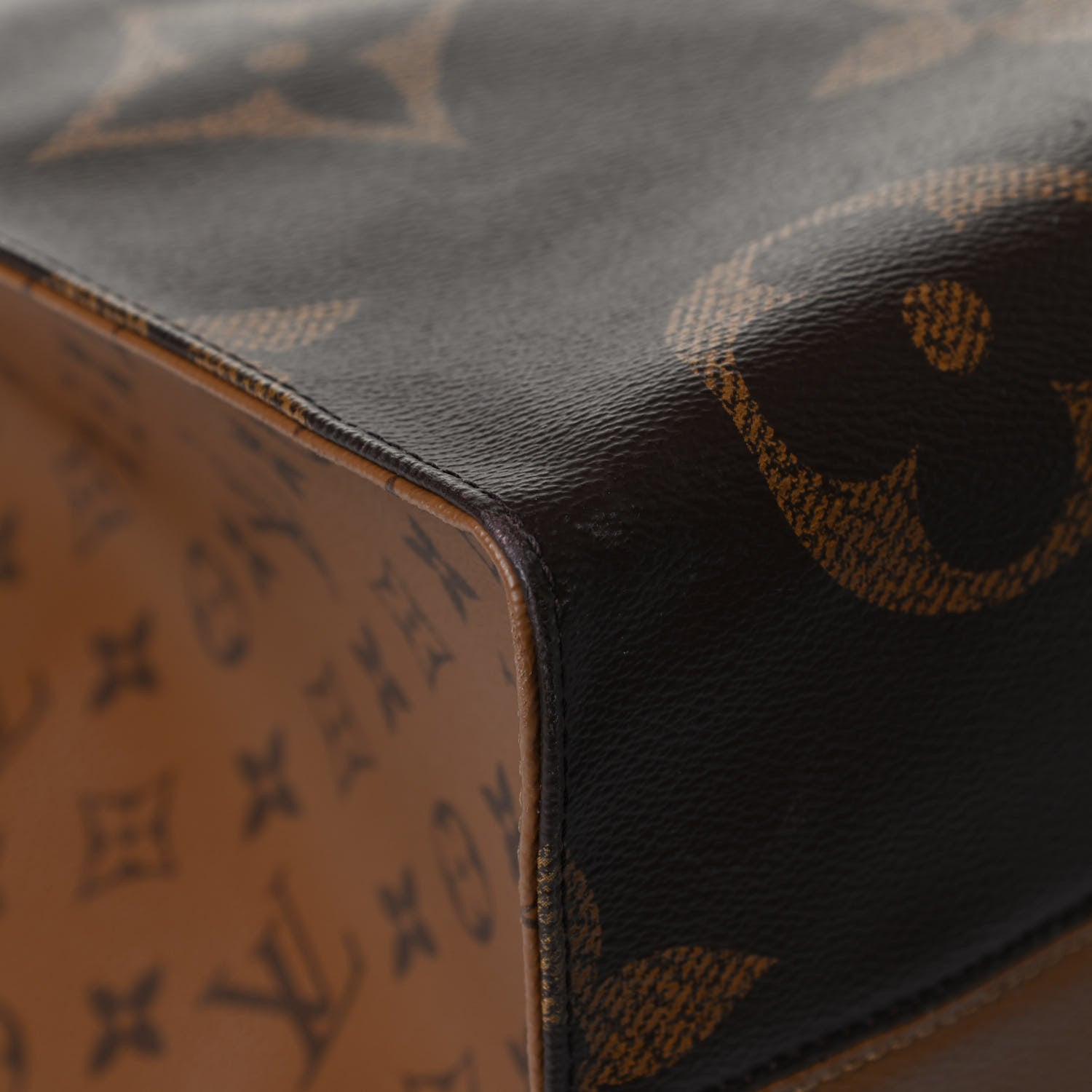 Louis Vuitton Reverse Monogram Giant Onthego GM 11 of 11