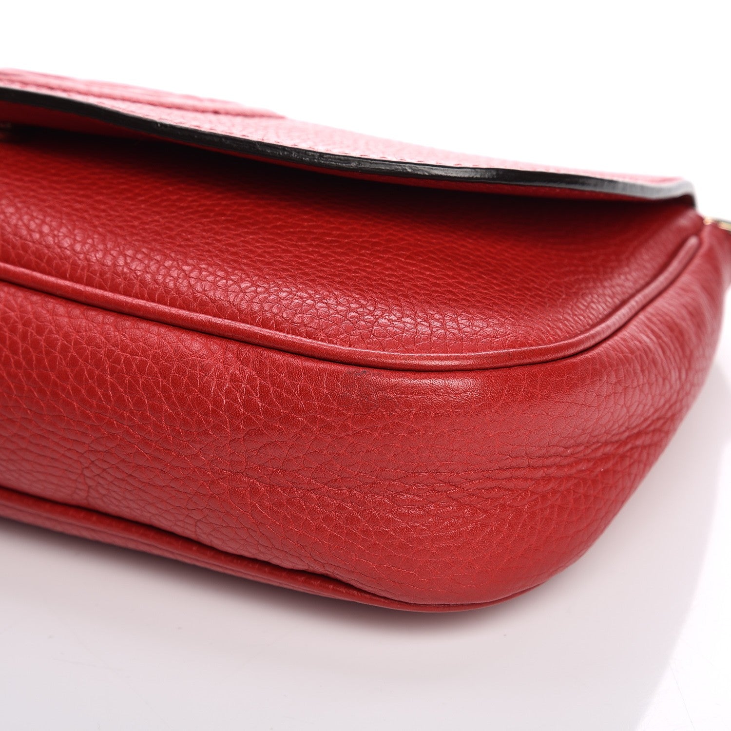 Gucci Pebbled Calfskin Medium Soho Flap Crossbody Red 12 of 13