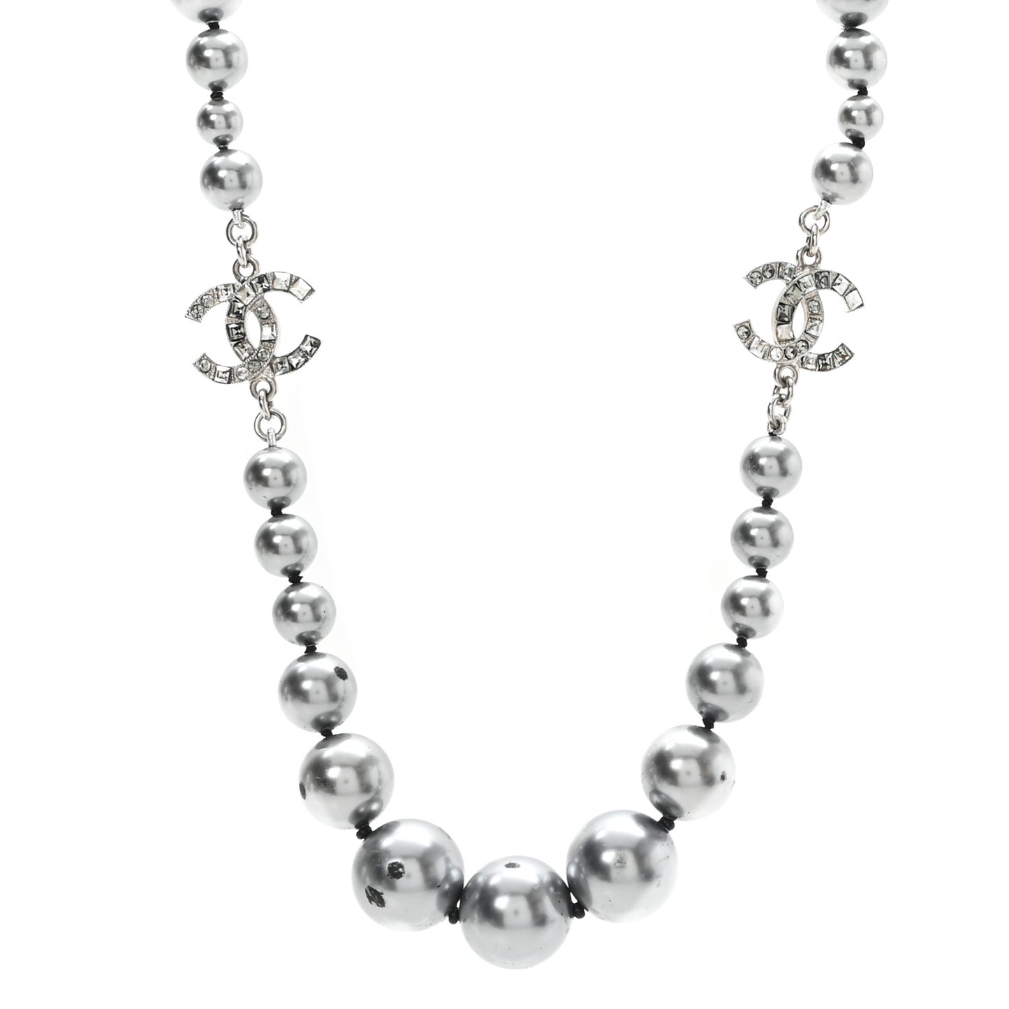 Crystal Baguette Graduated Pearl CC Short Necklace Silver Grey
