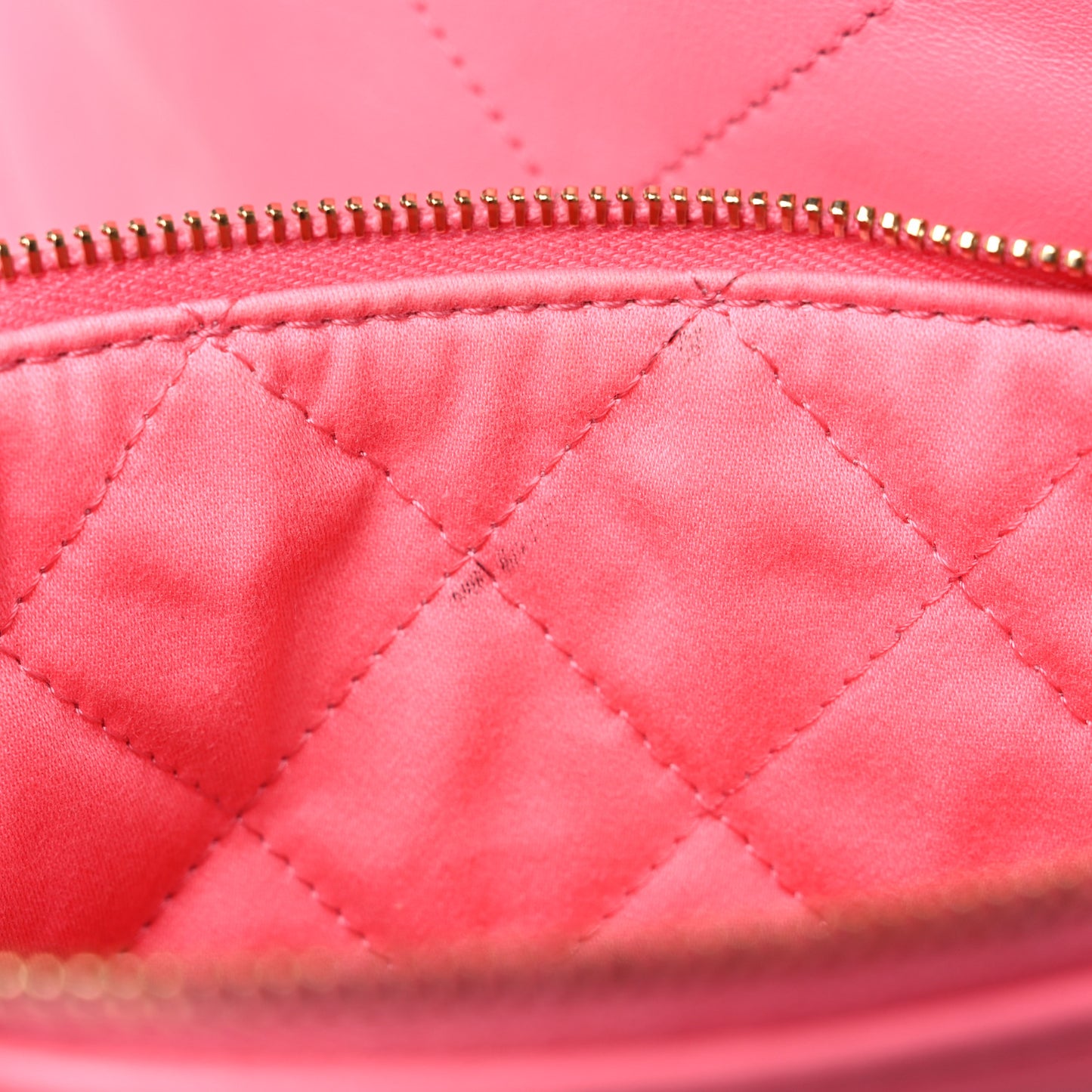Shiny Calfskin Quilted Chanel 22 Drawstring Bag Coral Pink